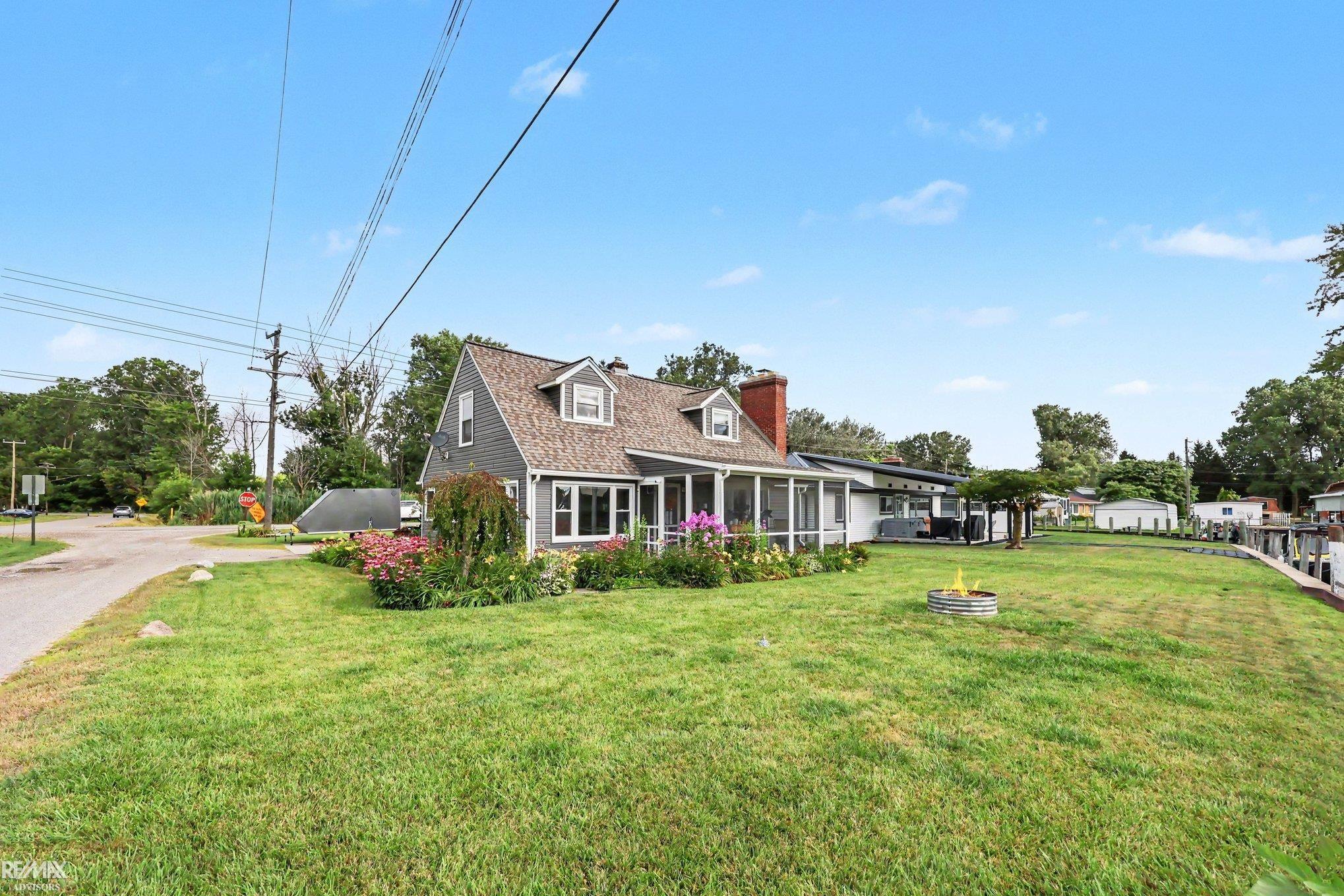 property viewer photo 18