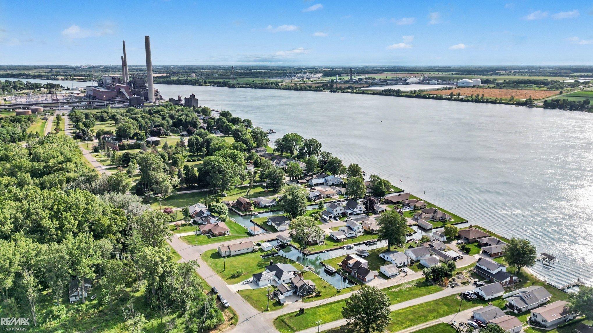 property viewer photo 22