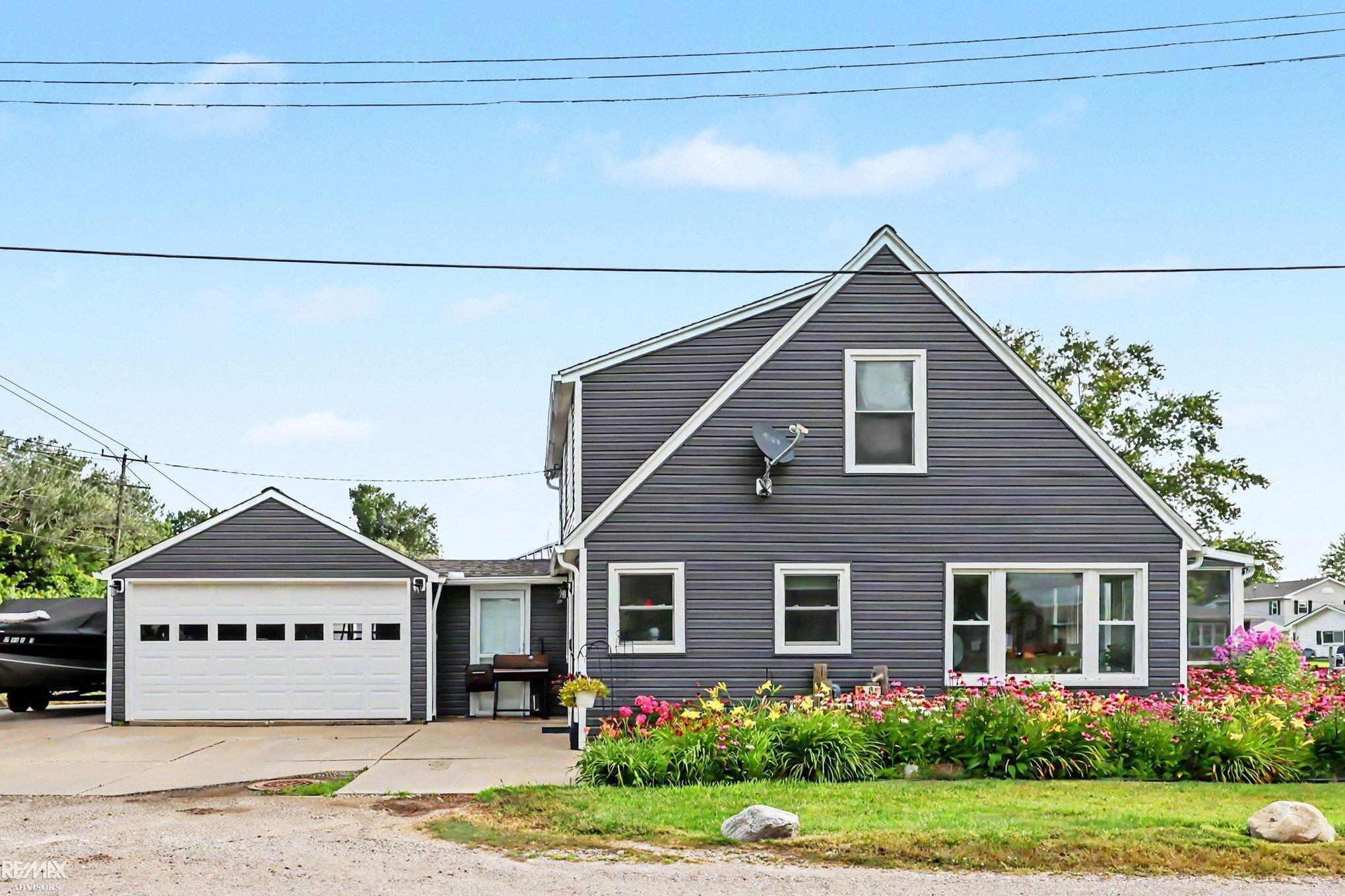 property viewer photo 25