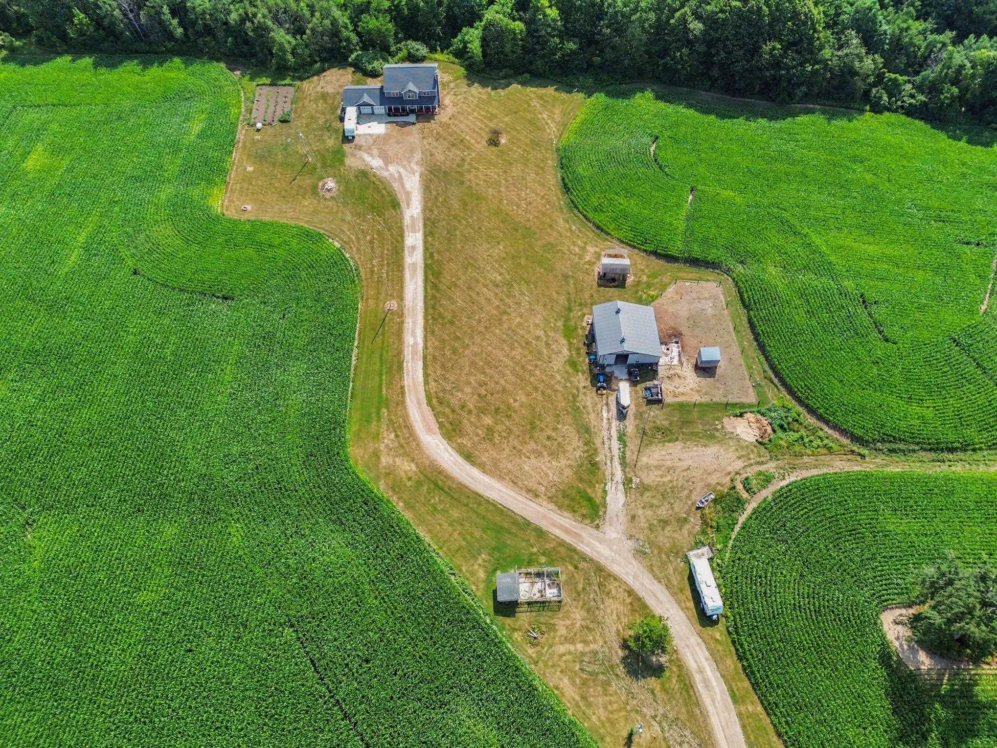 main property photo 46