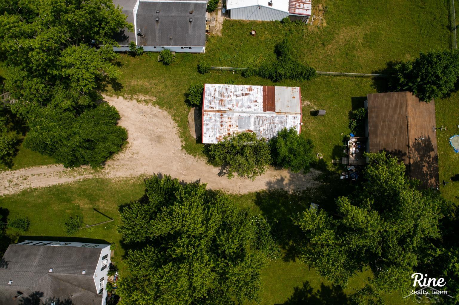 main property photo 33
