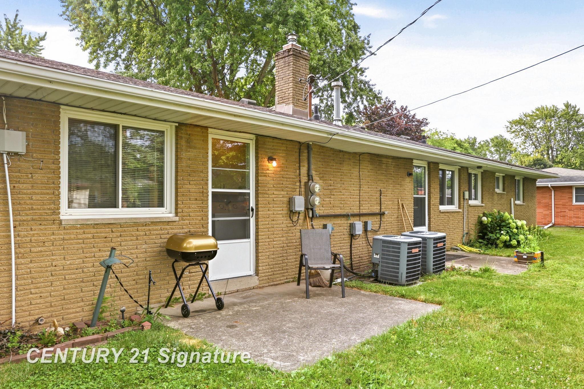 main property photo 44