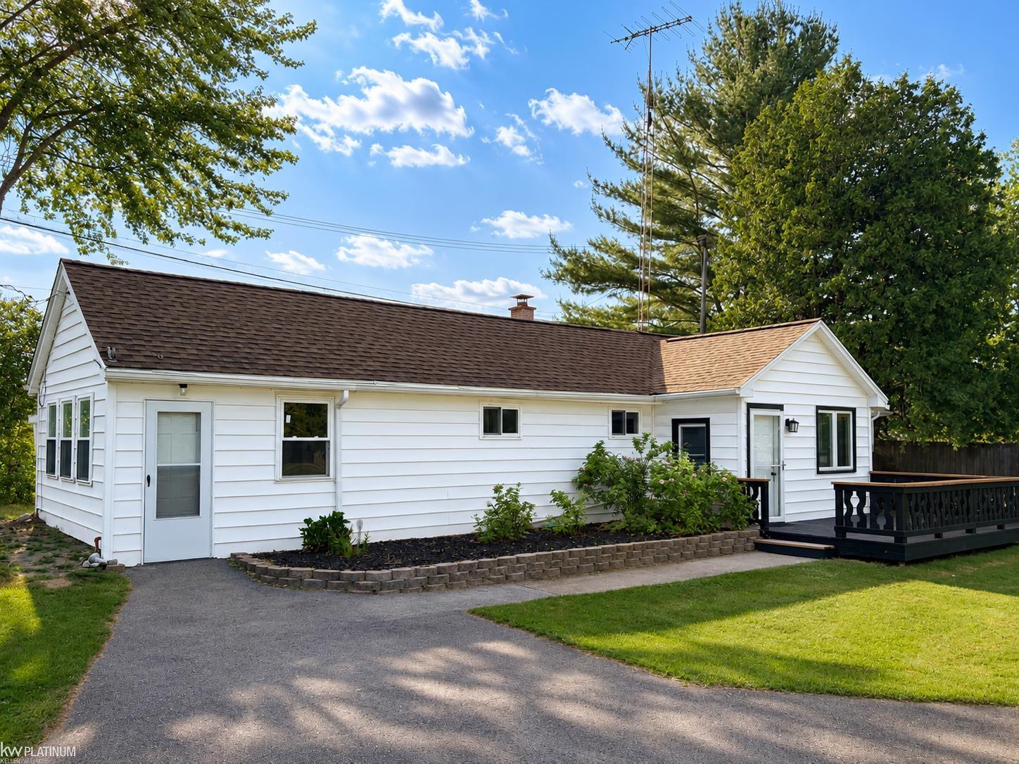 property viewer photo 1