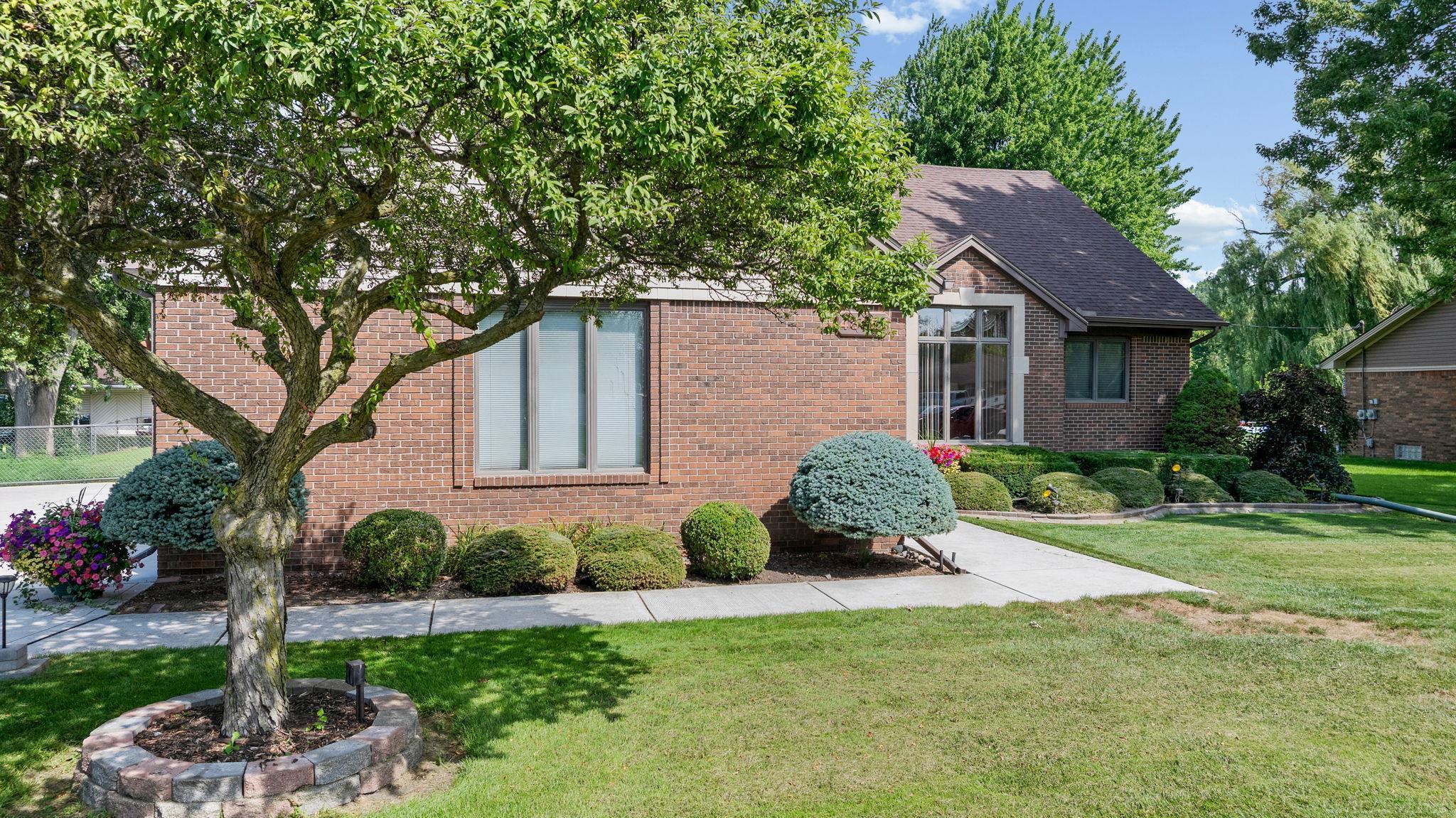 main property photo 42