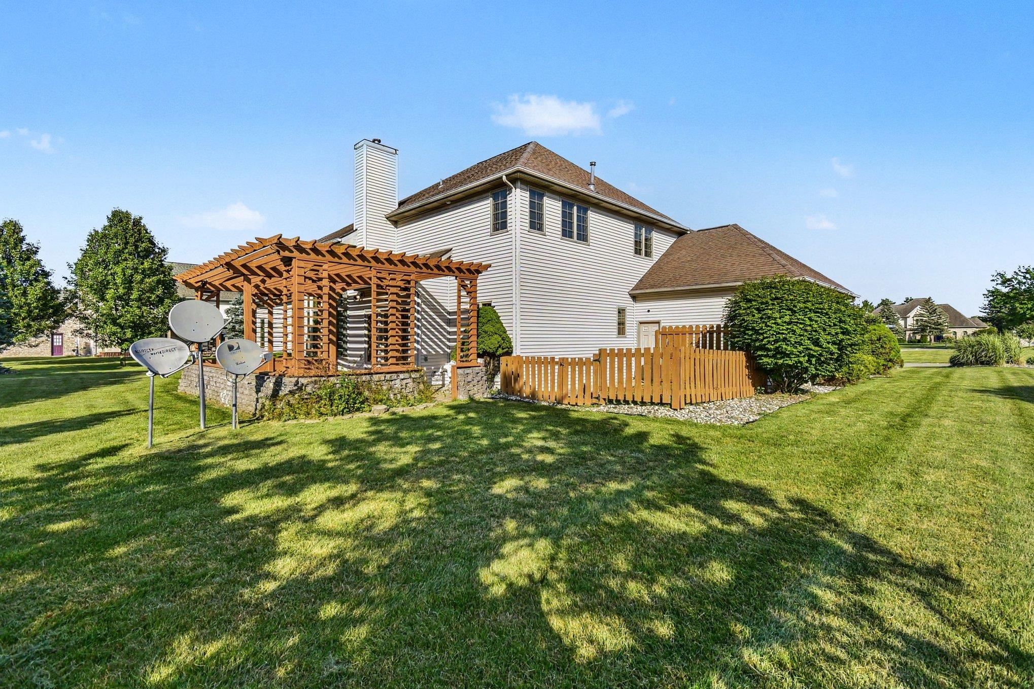 main property photo 30