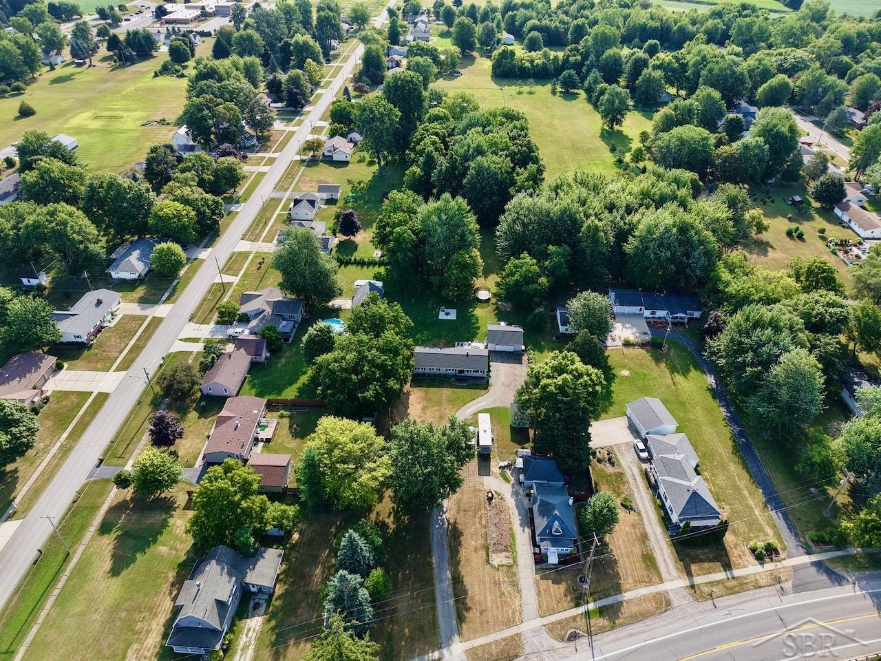 main property photo 19