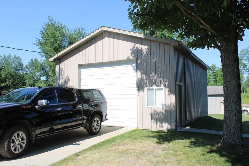 main property photo 56