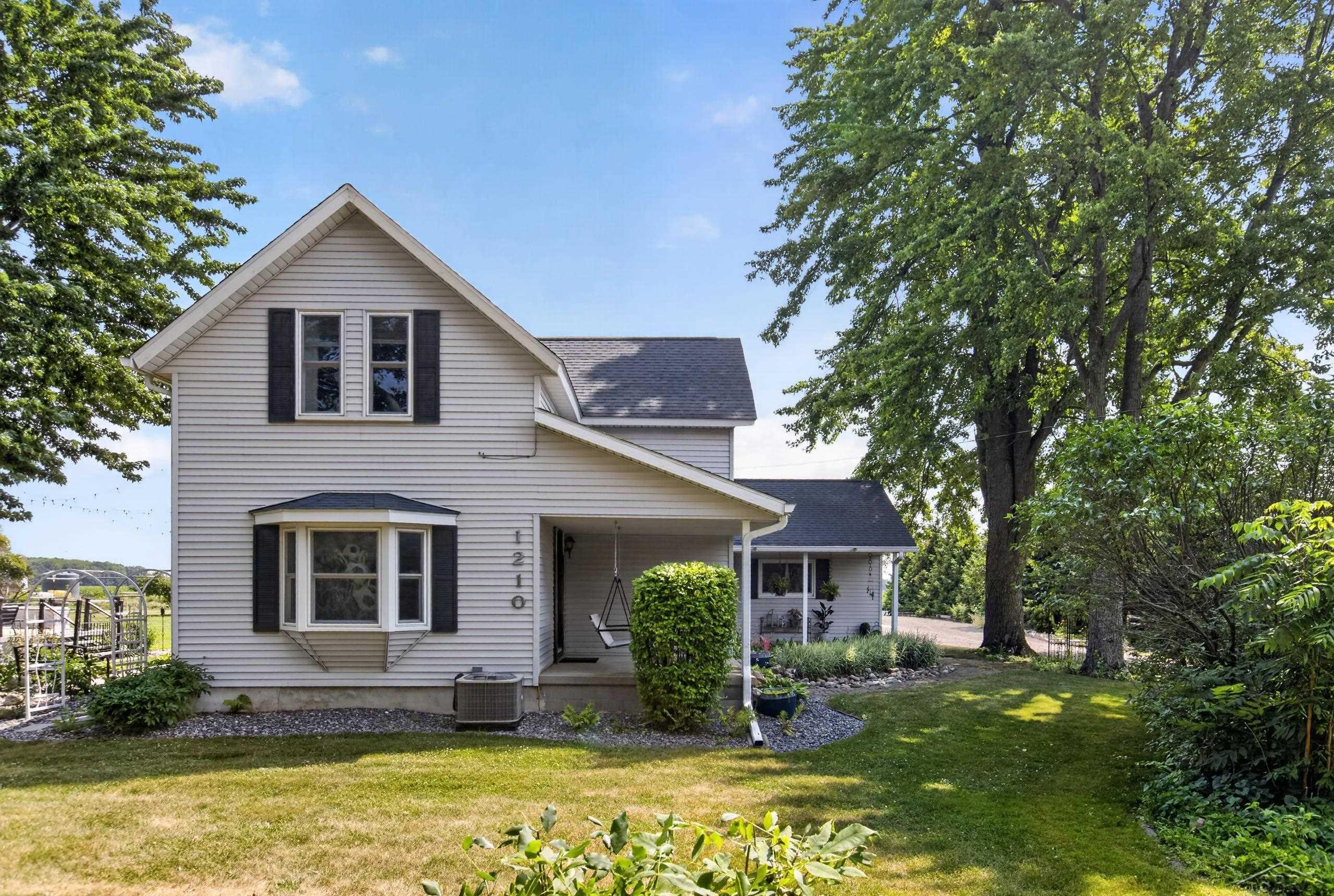 main property photo 34