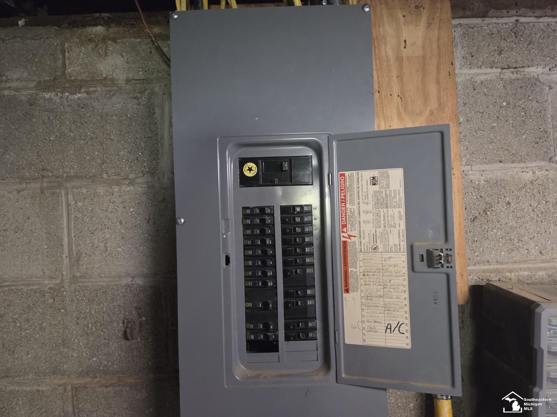 main property photo 22