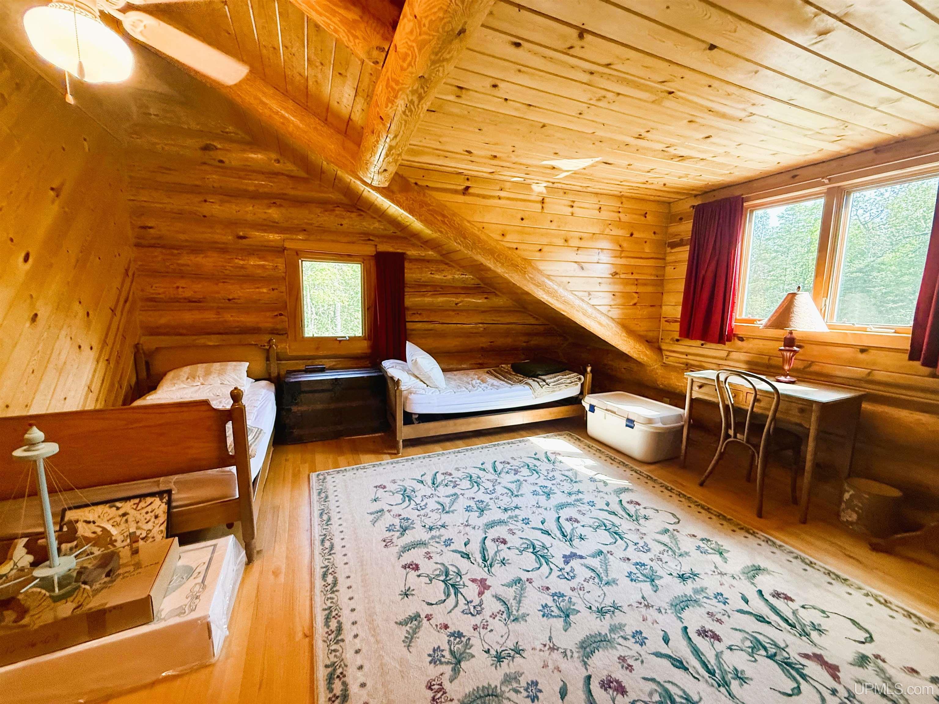 main property photo 51