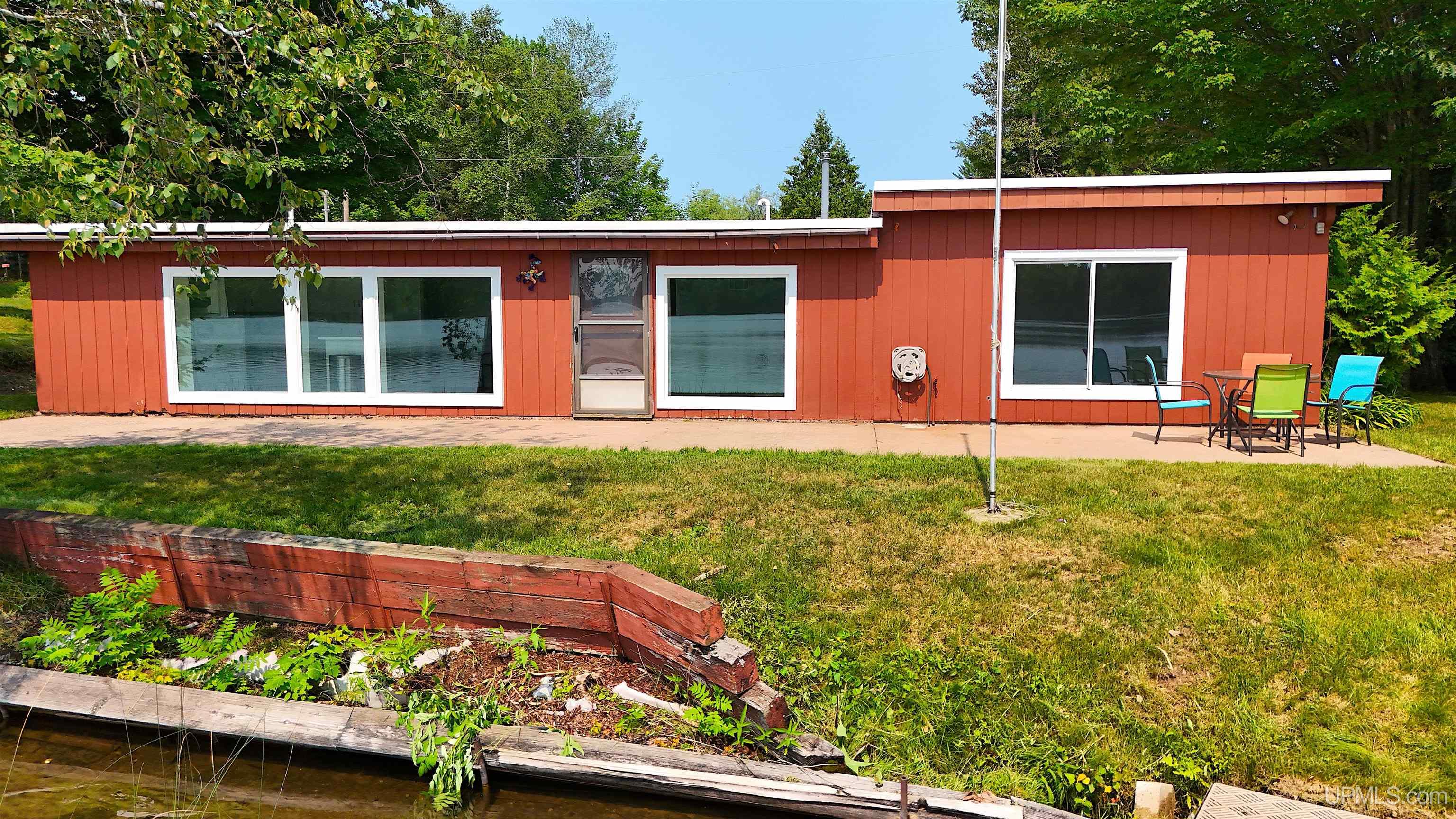 main property photo 24
