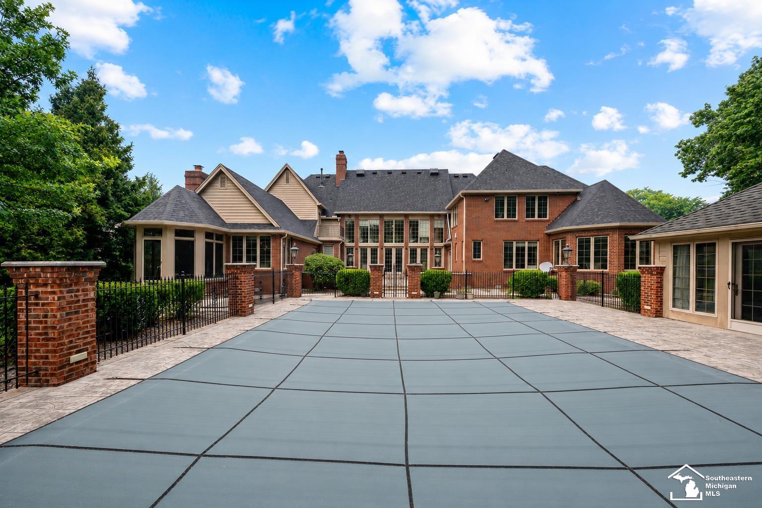 main property photo 59