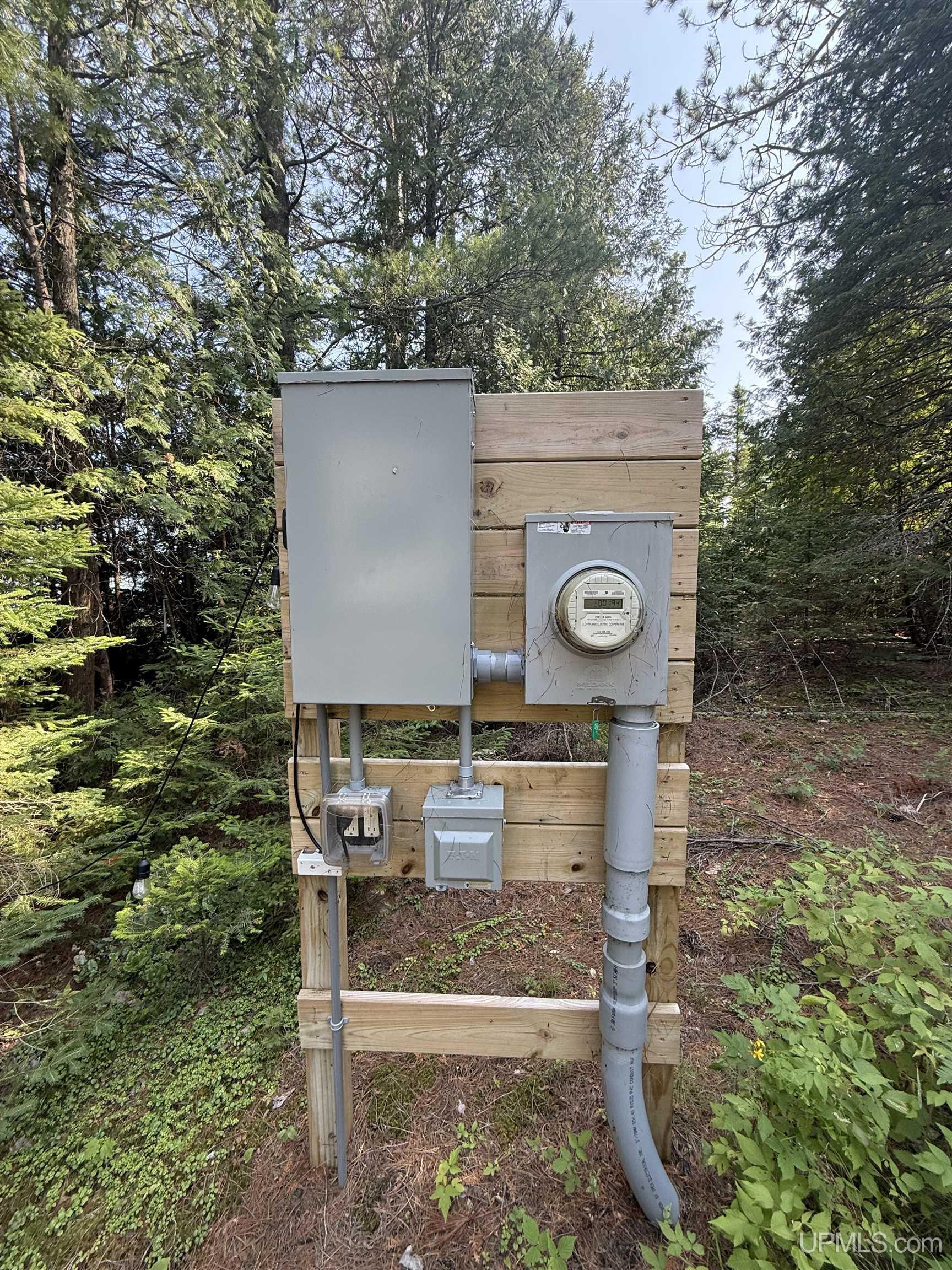 main property photo 47