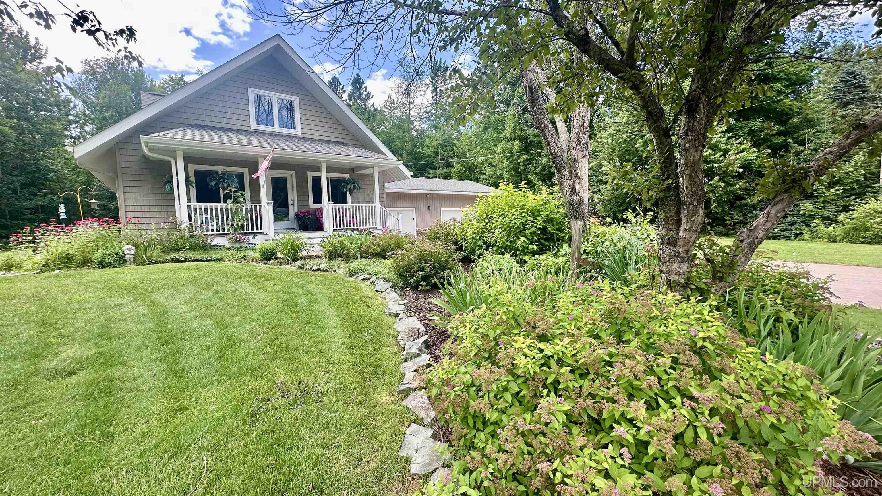 main property photo 66