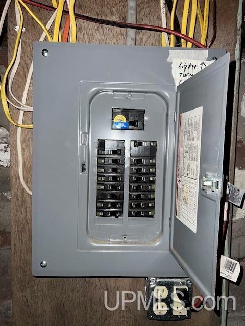 main property photo 23