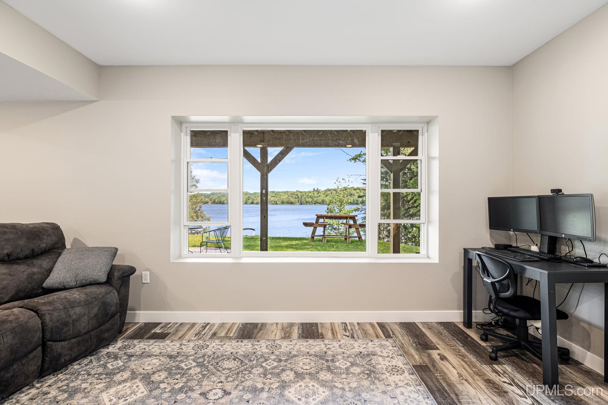 property viewer photo 24