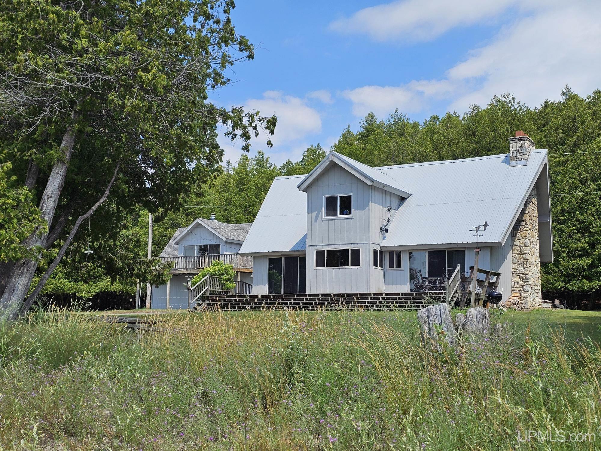 main property photo 0