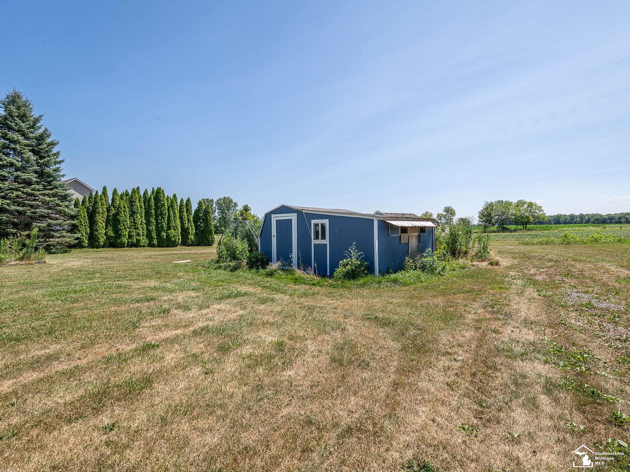 main property photo 7