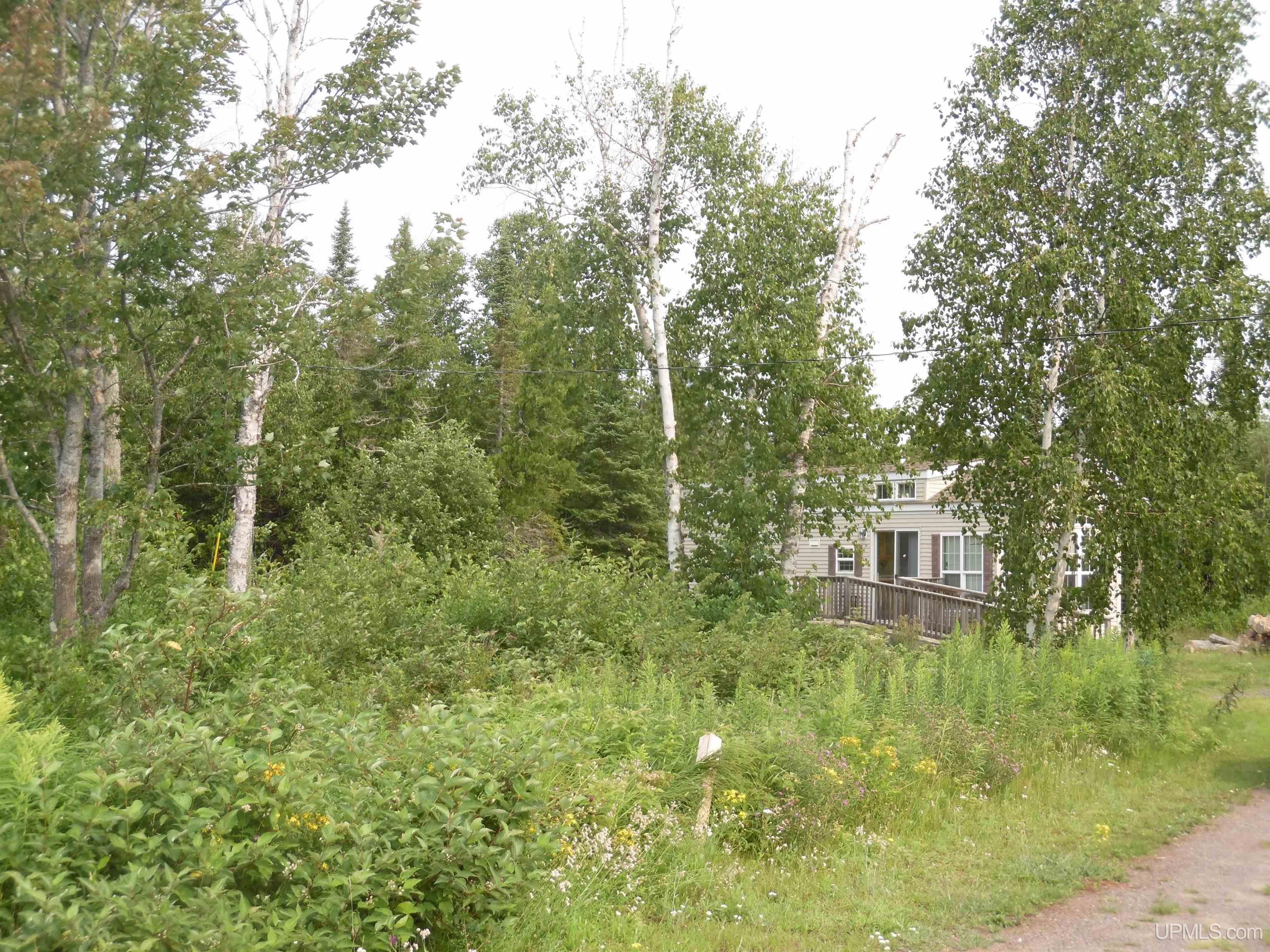 main property photo 25