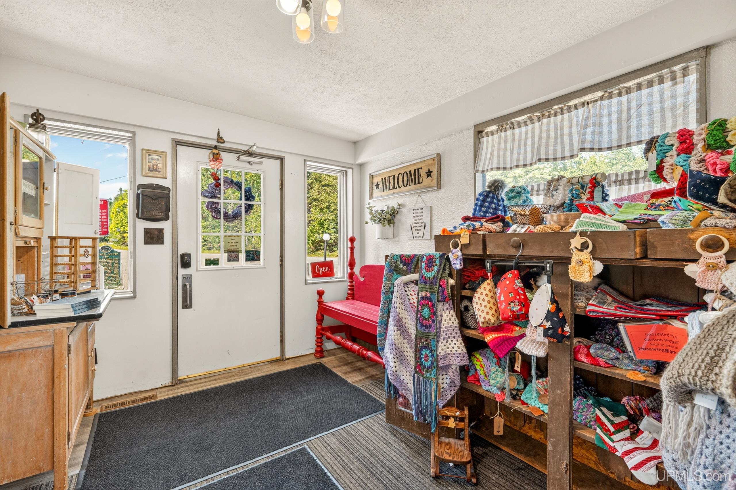 main property photo 19