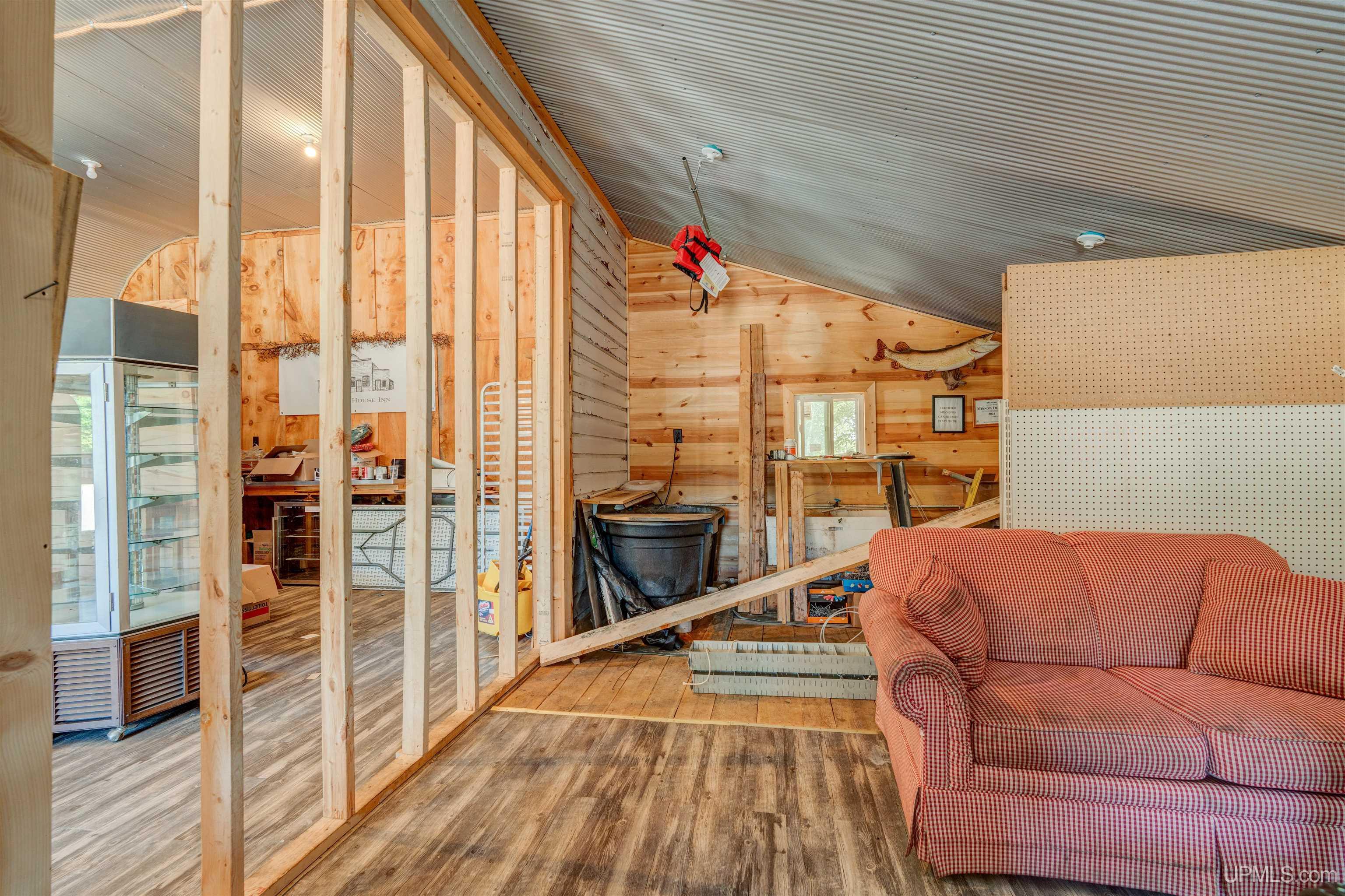 main property photo 70