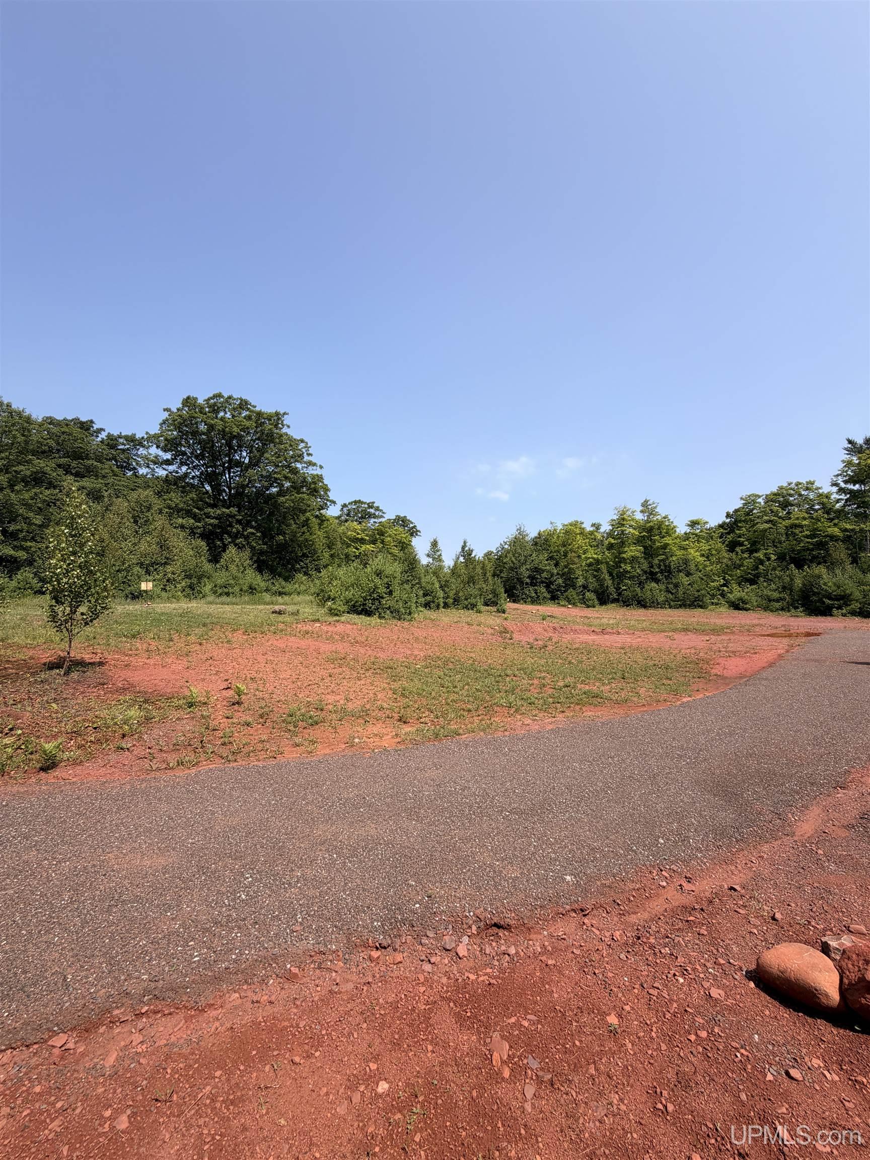 main property photo 8