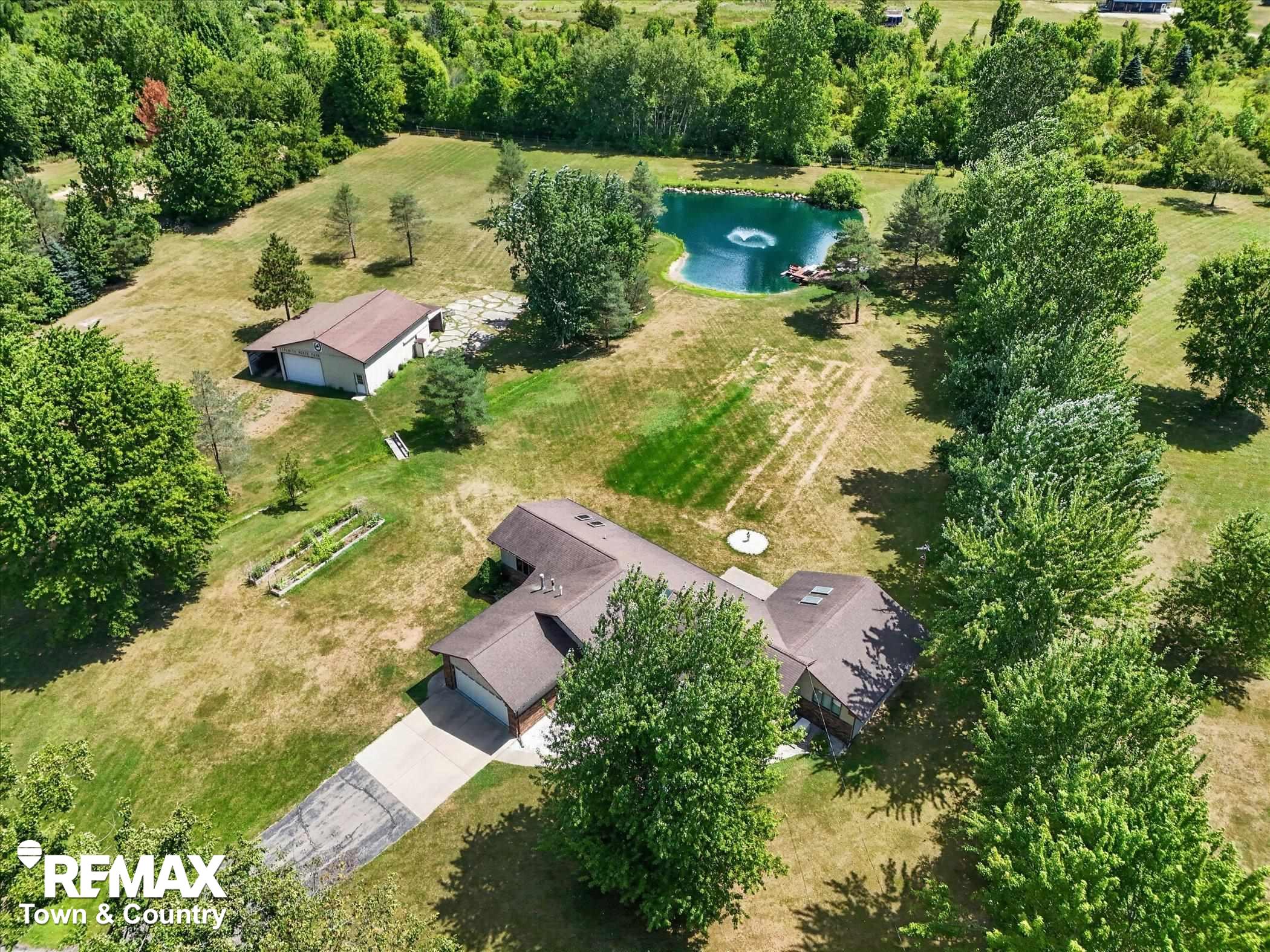 property viewer photo 58