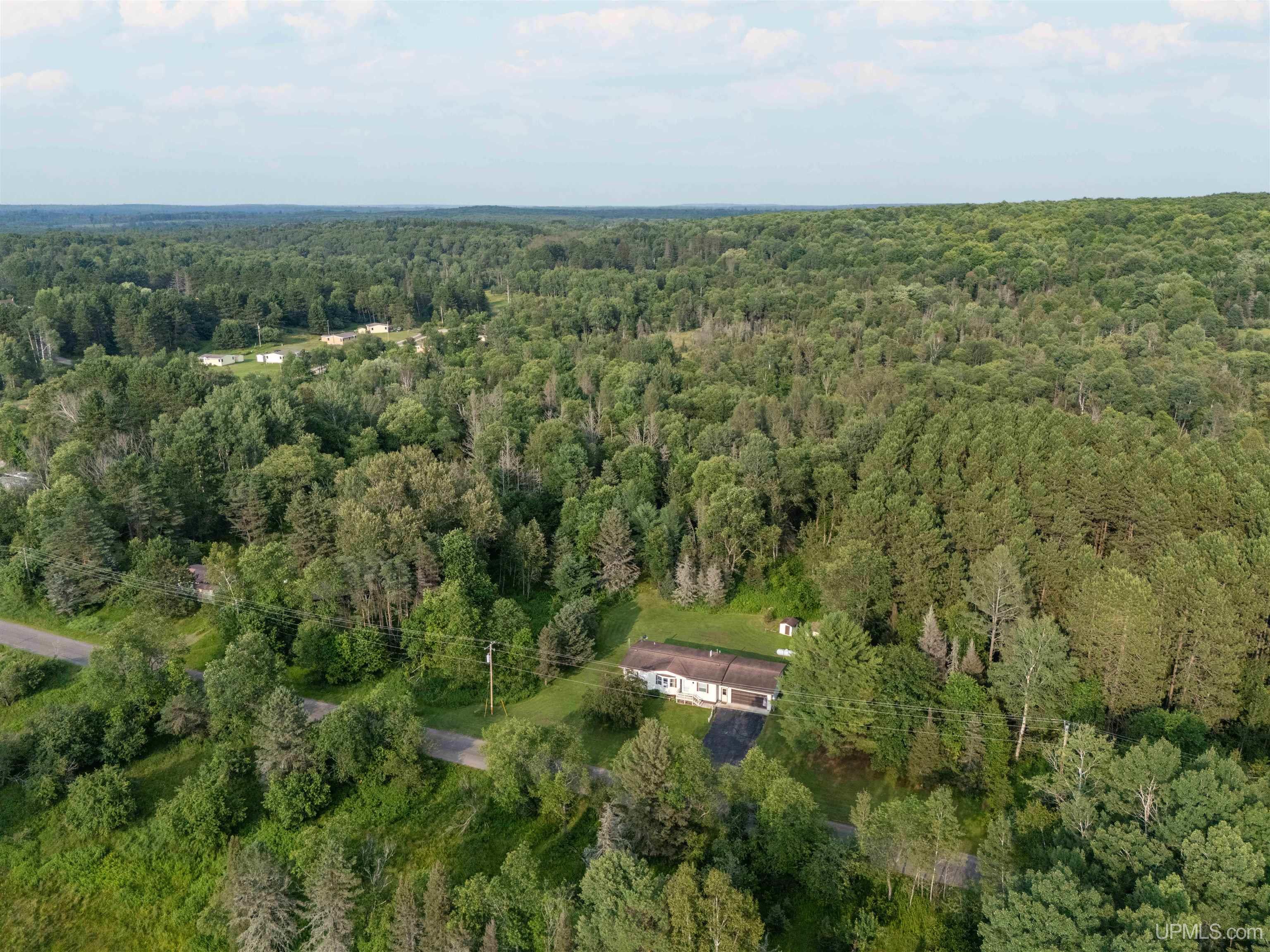 main property photo 29