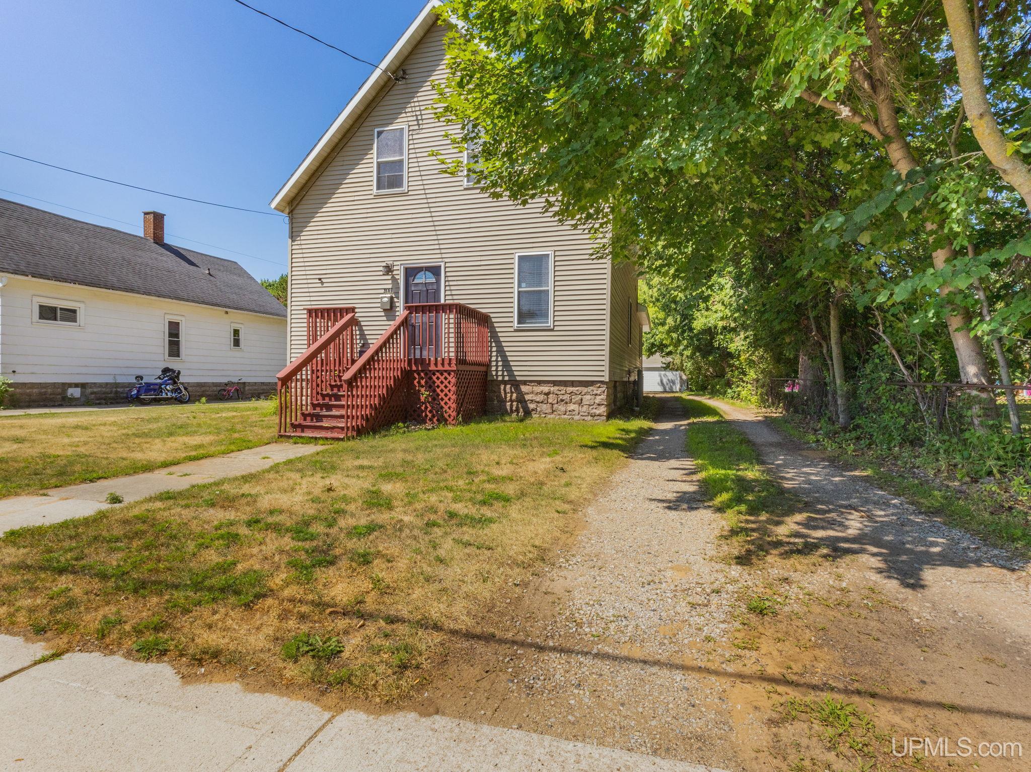main property photo 27