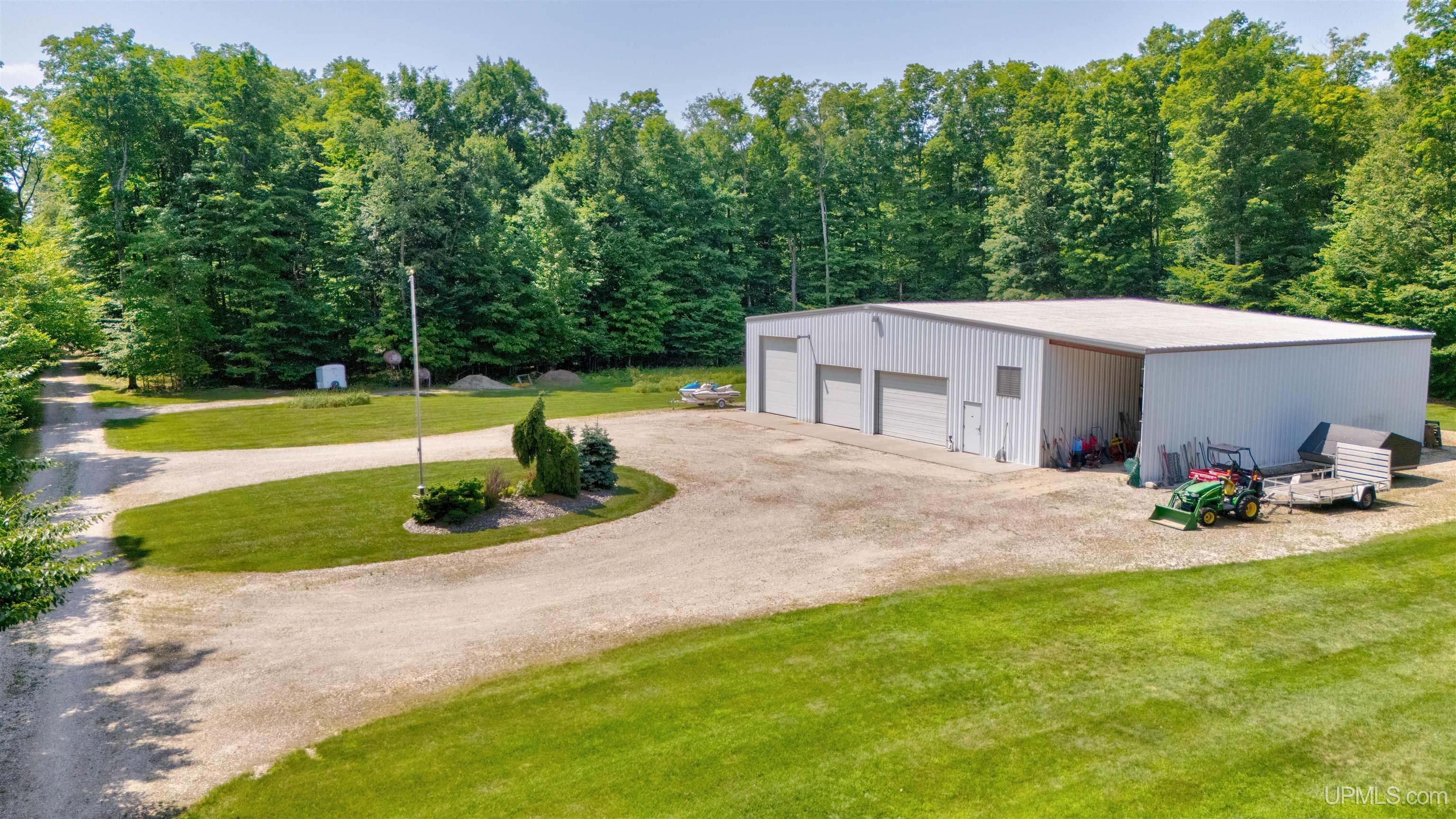 main property photo 70