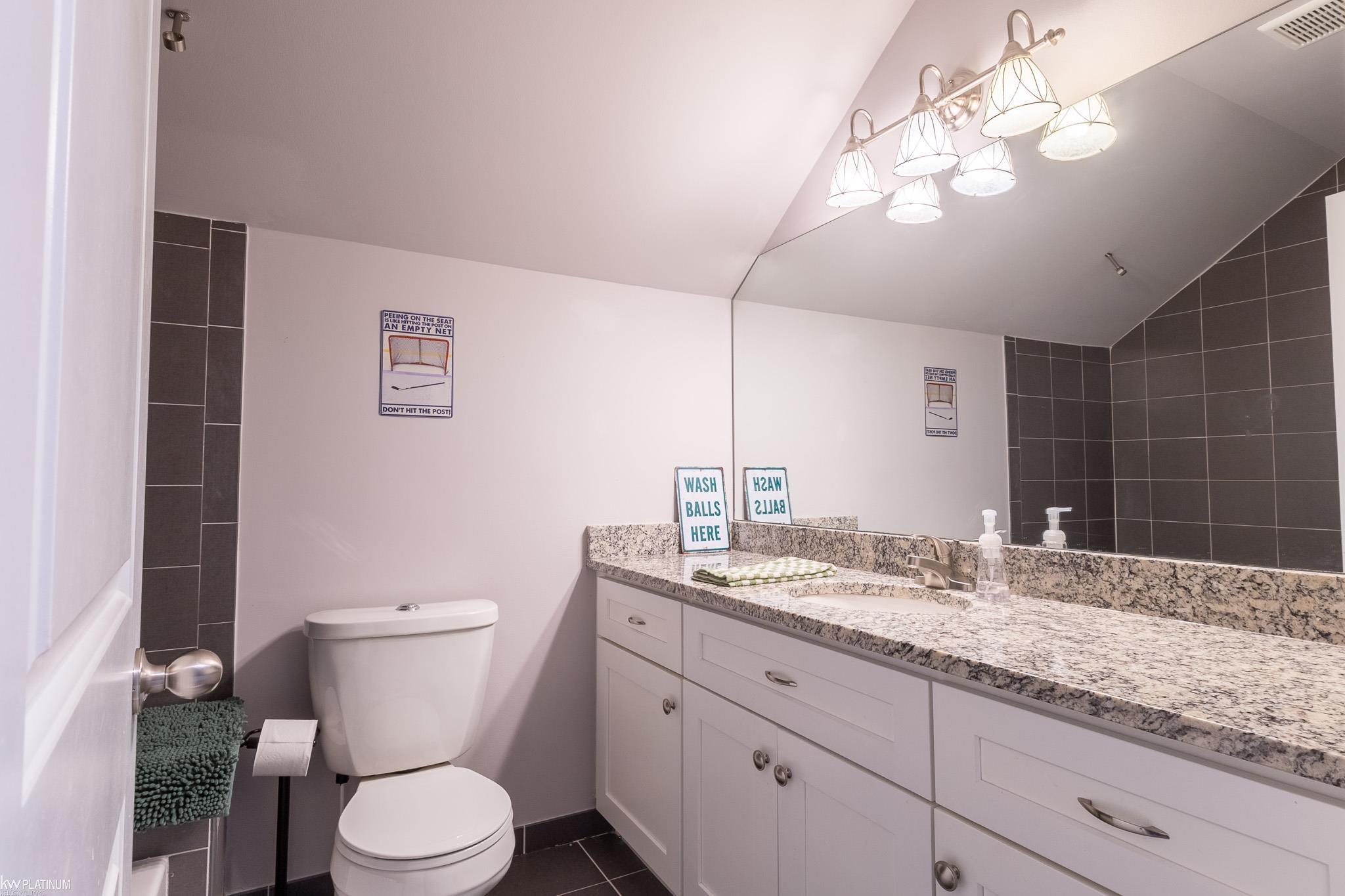 main property photo 70