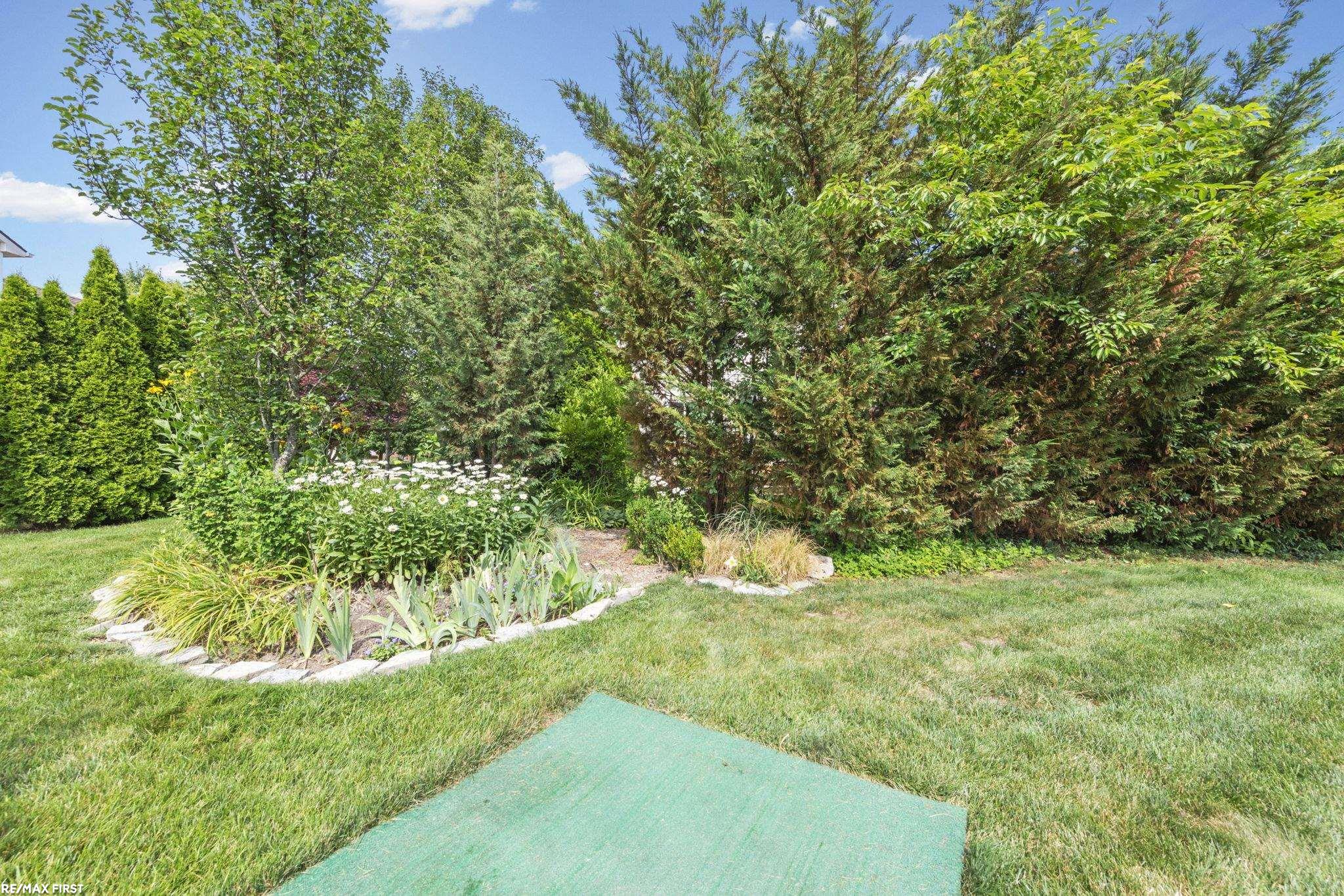 main property photo 49