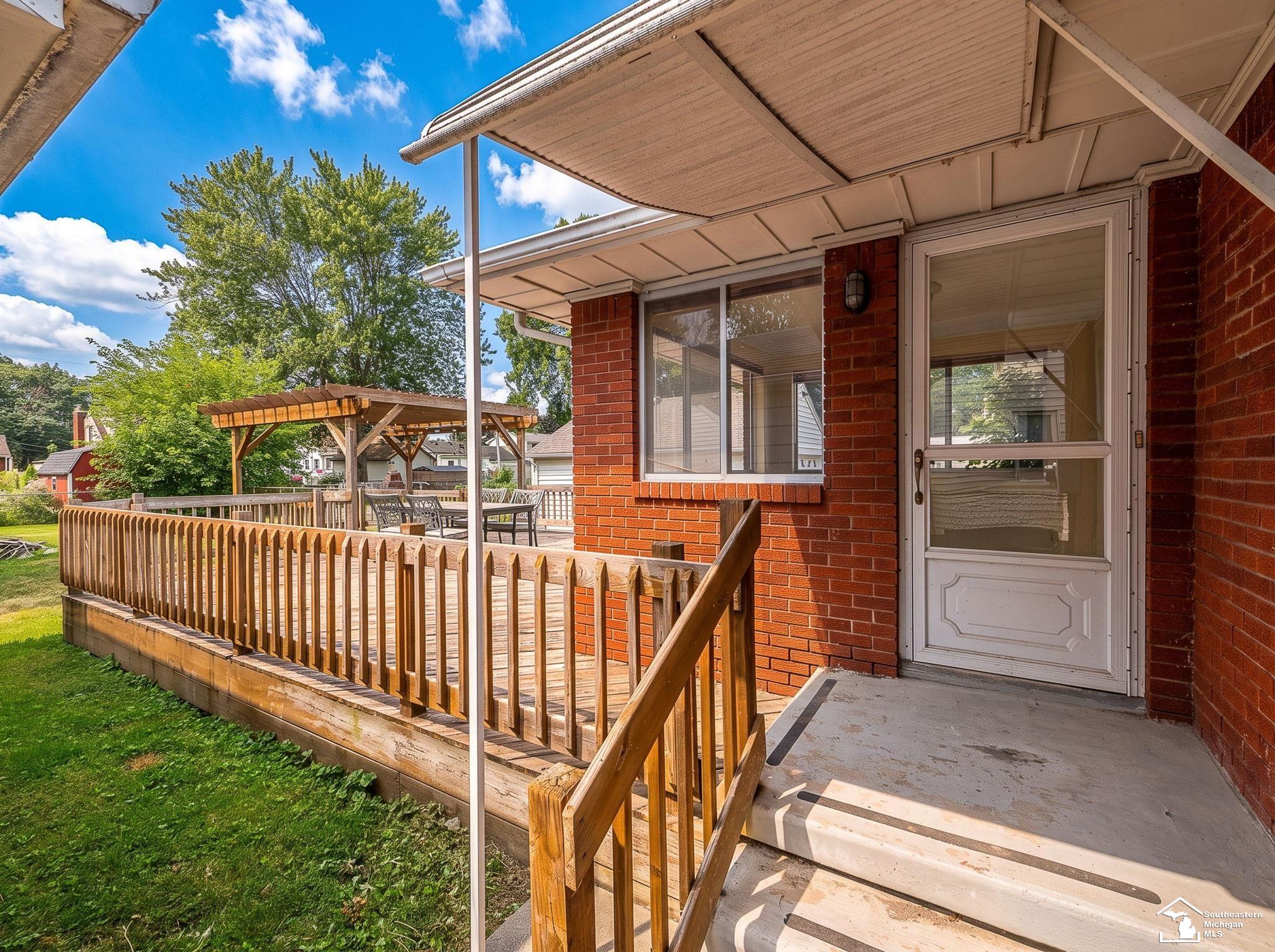 main property photo 22