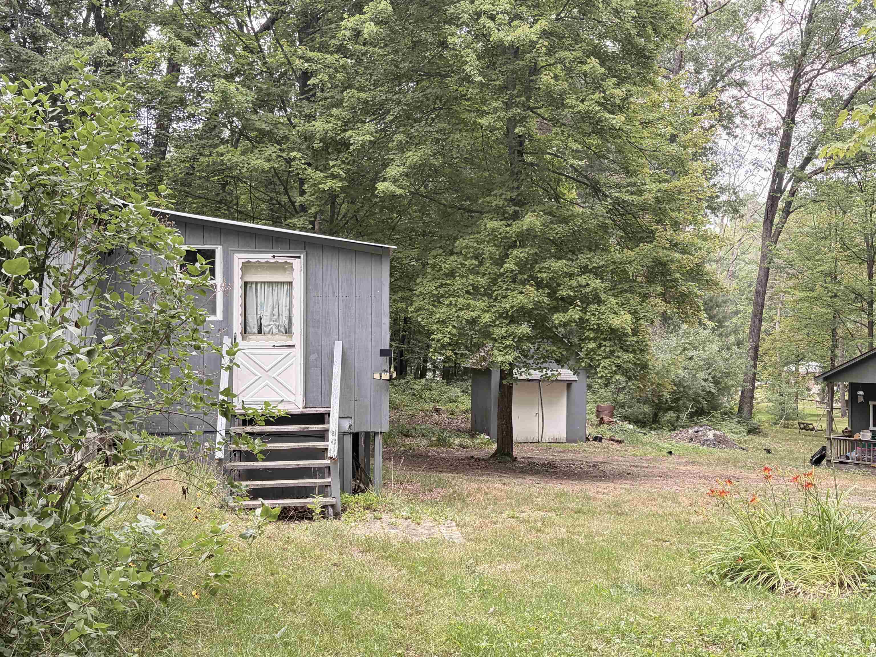 main property photo 21