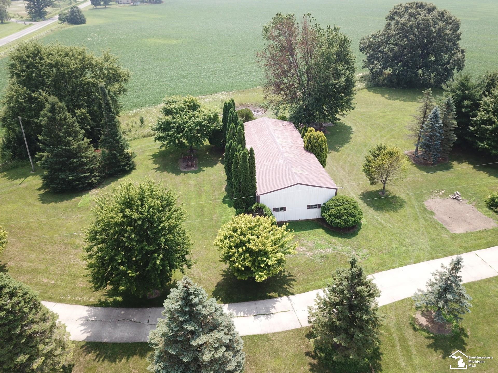 main property photo 7