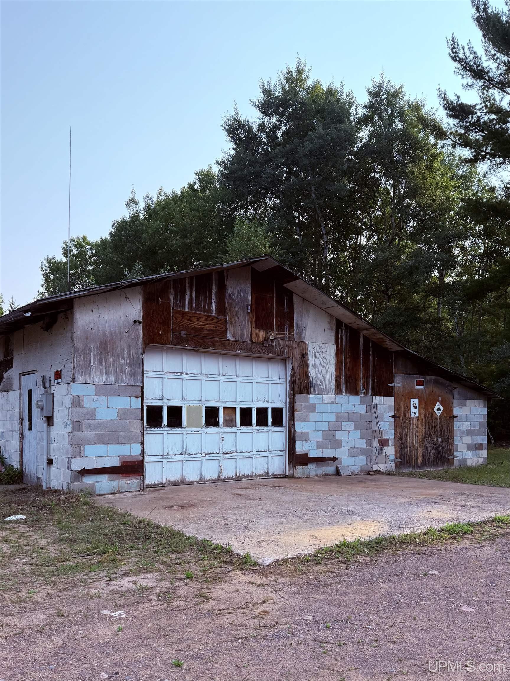 main property photo 2