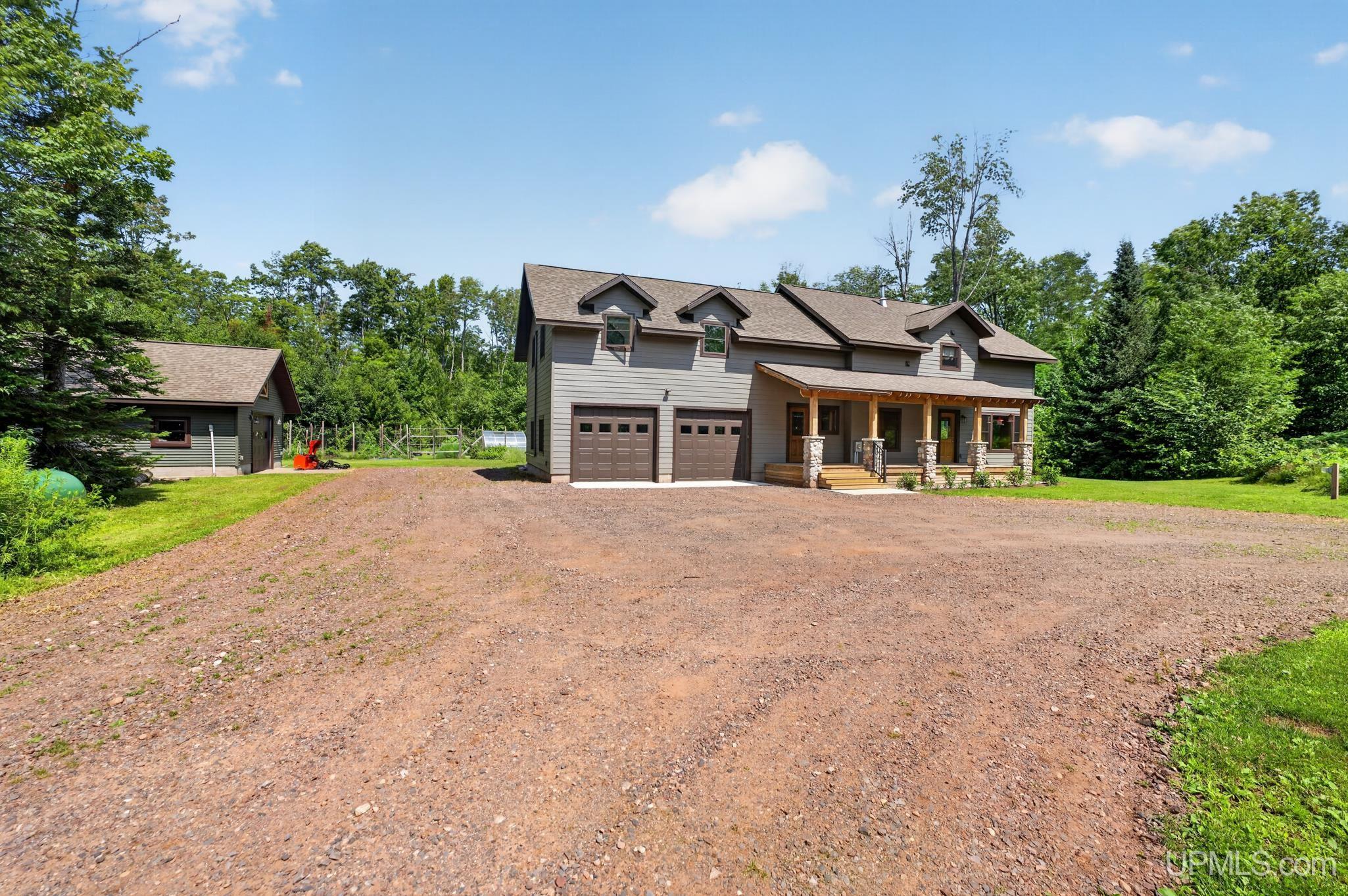 main property photo 58