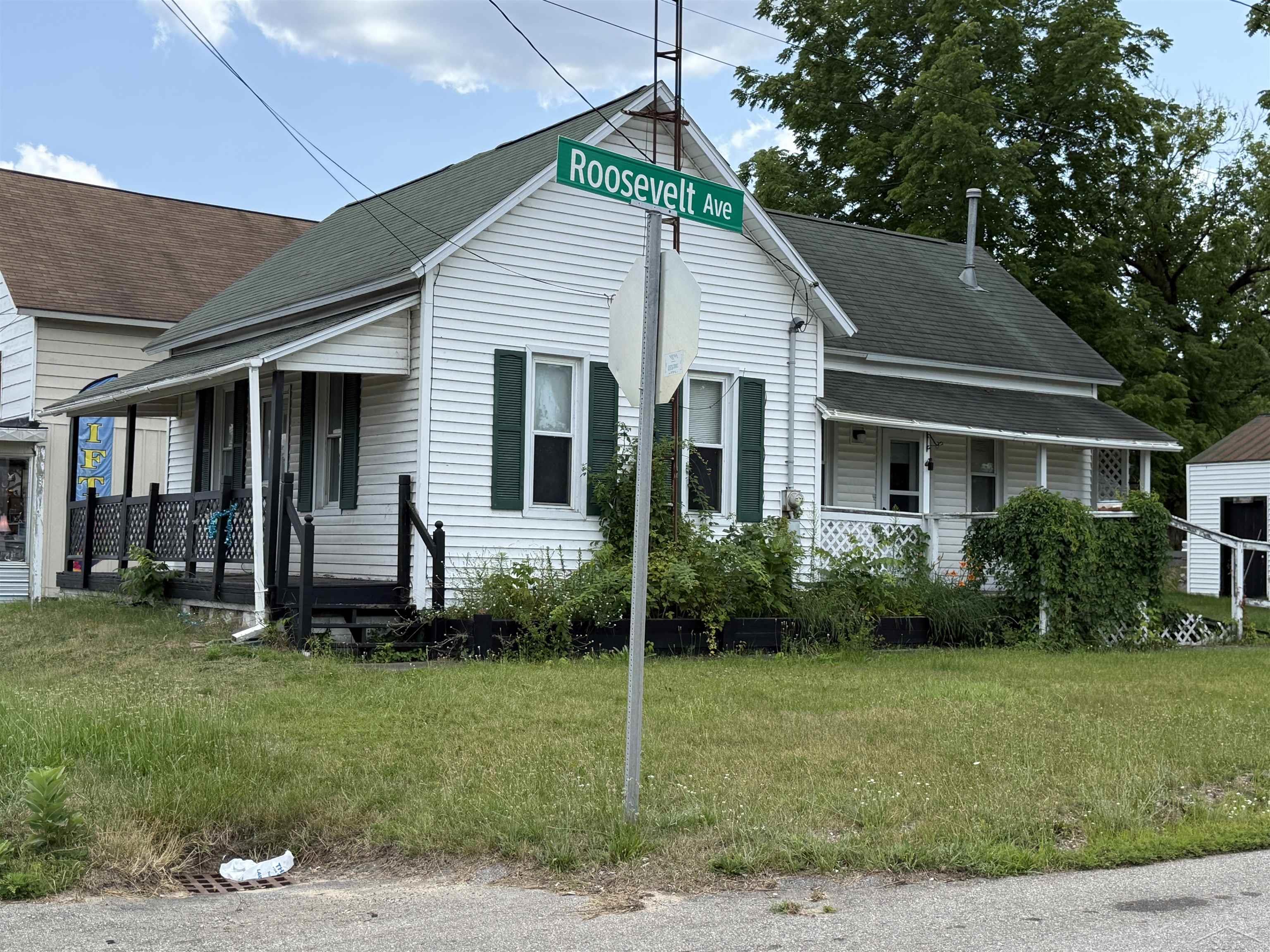 main property photo 0