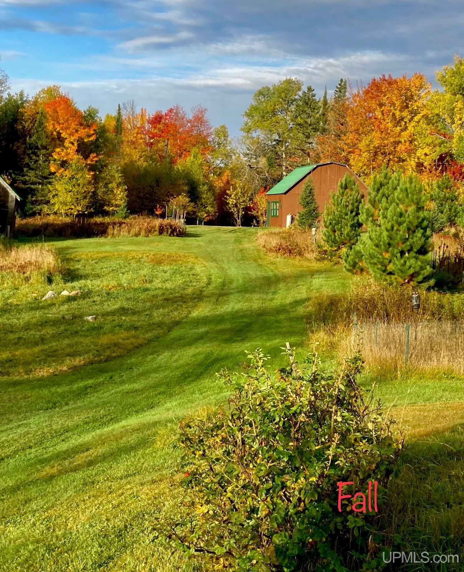 main property photo 40
