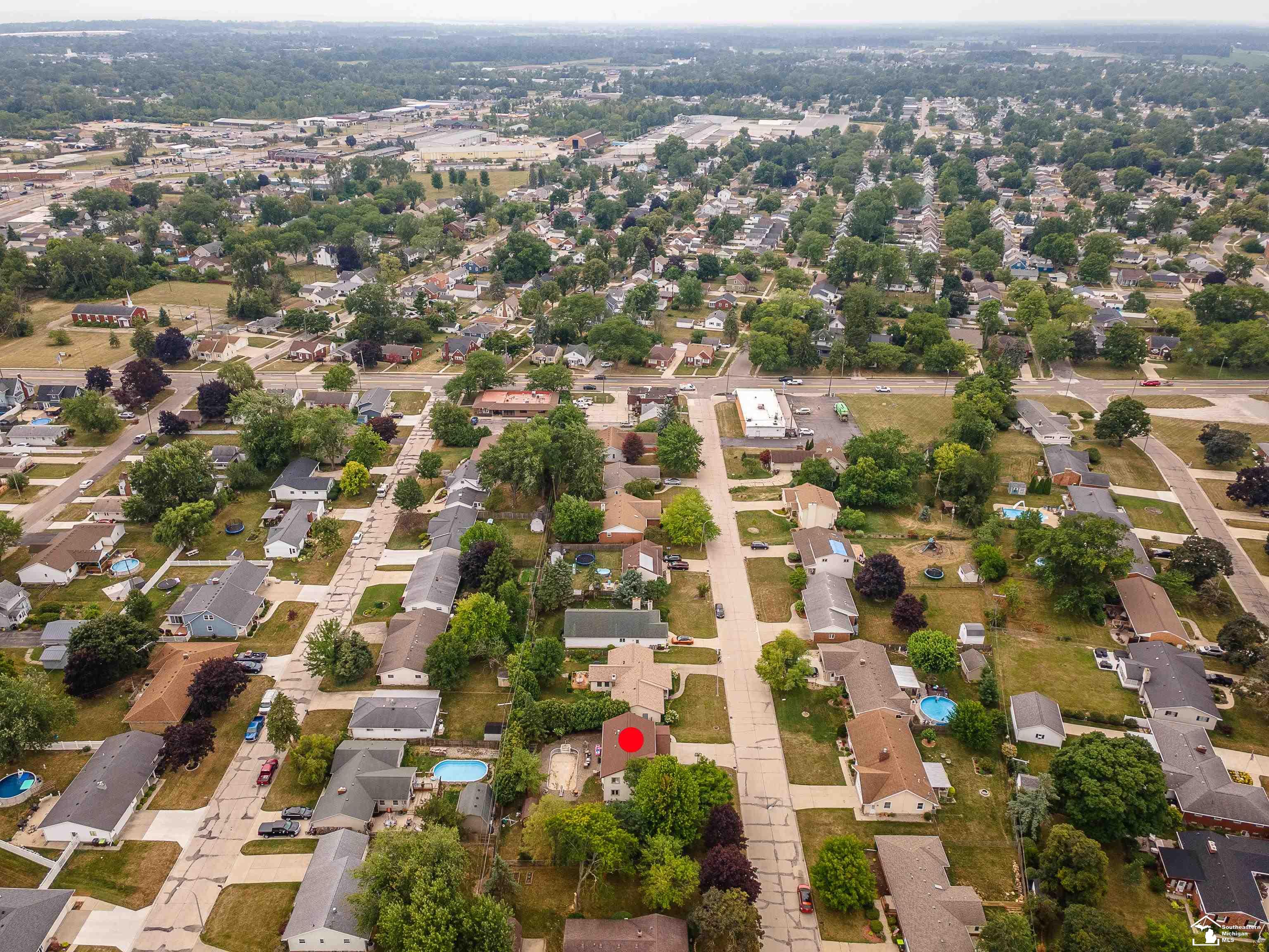 main property photo 46