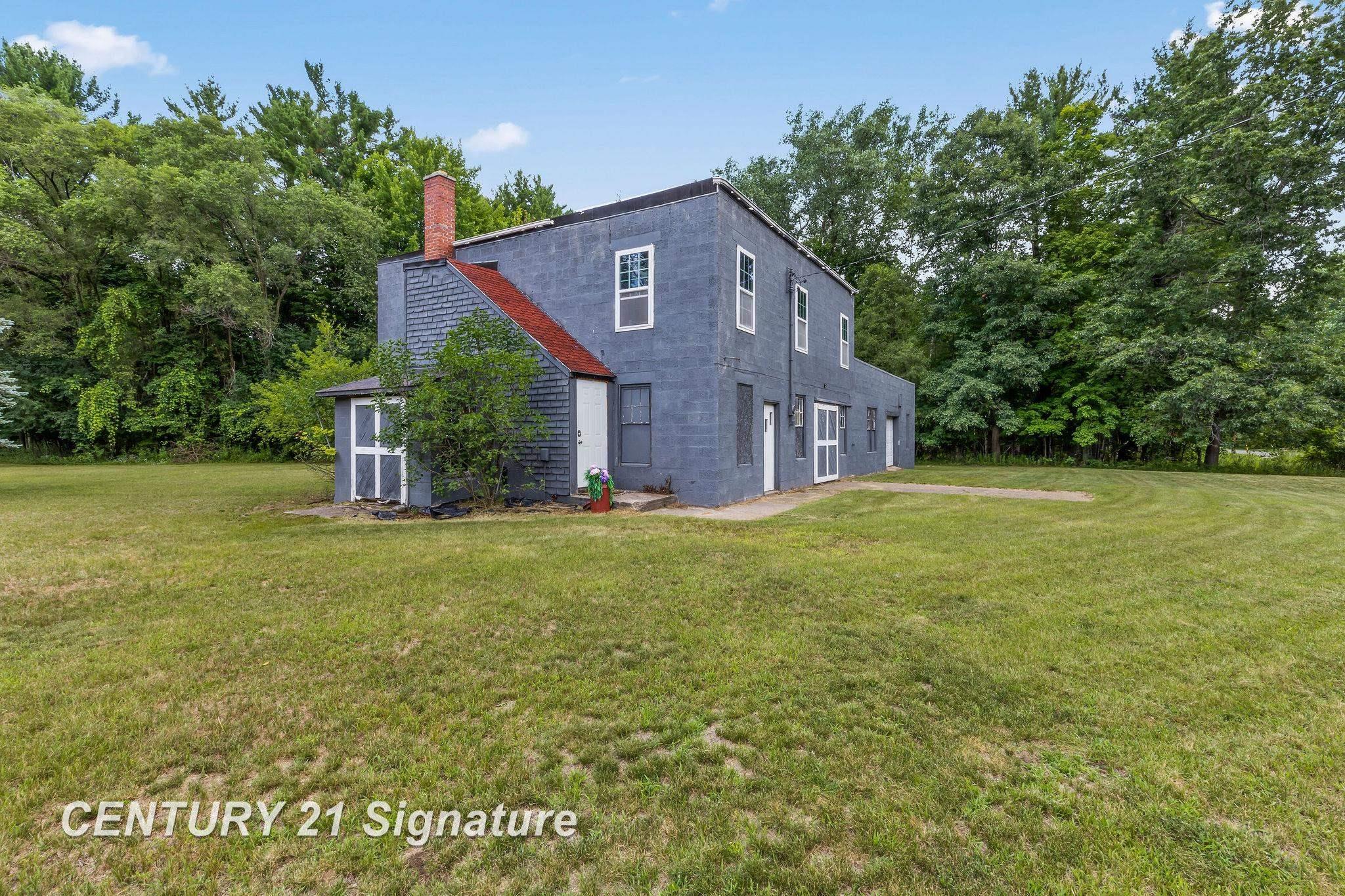 main property photo 48
