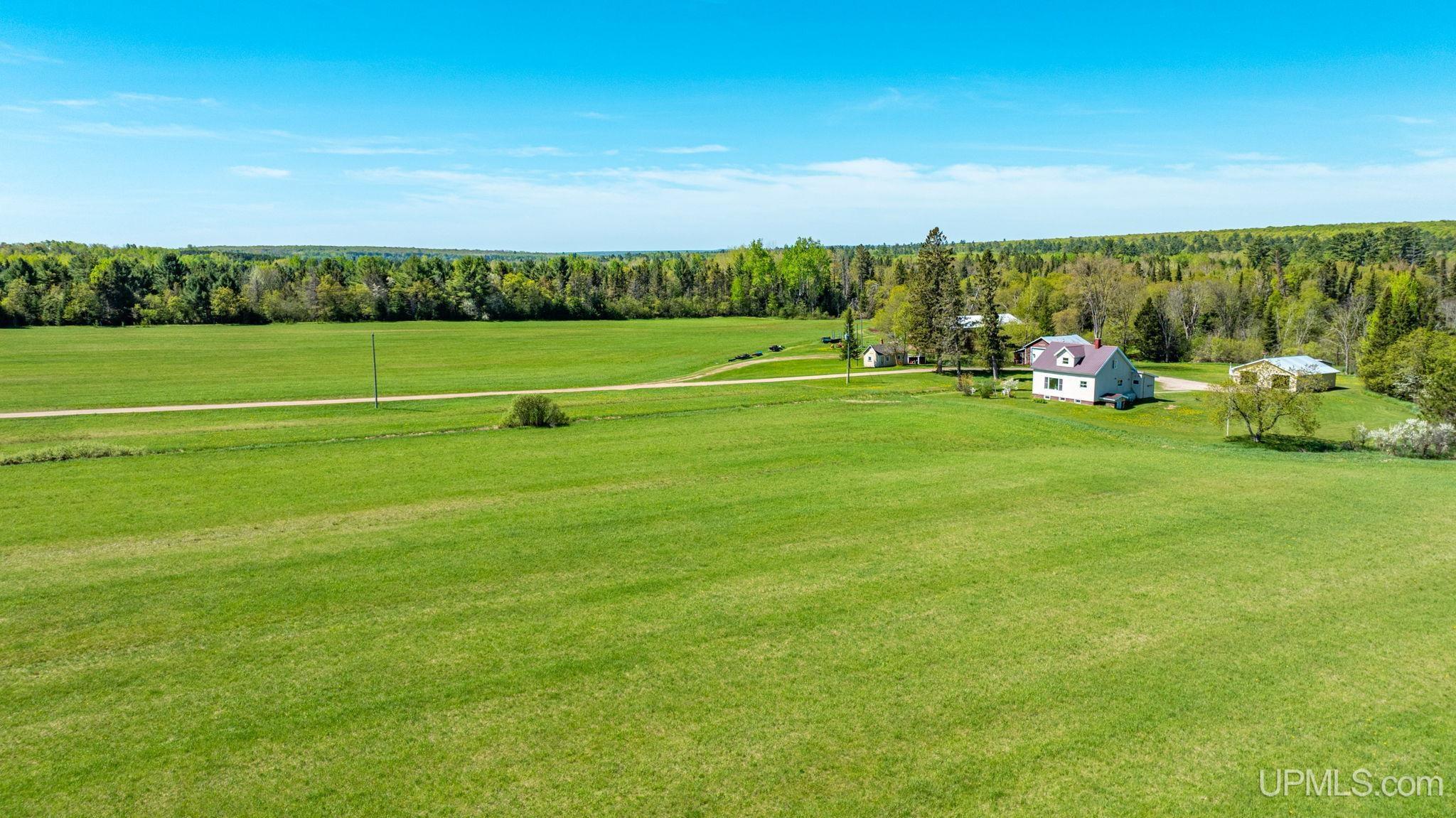 main property photo 26