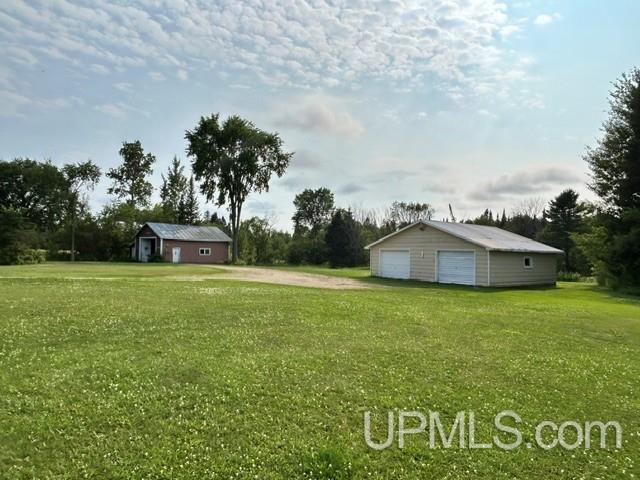 main property photo 68