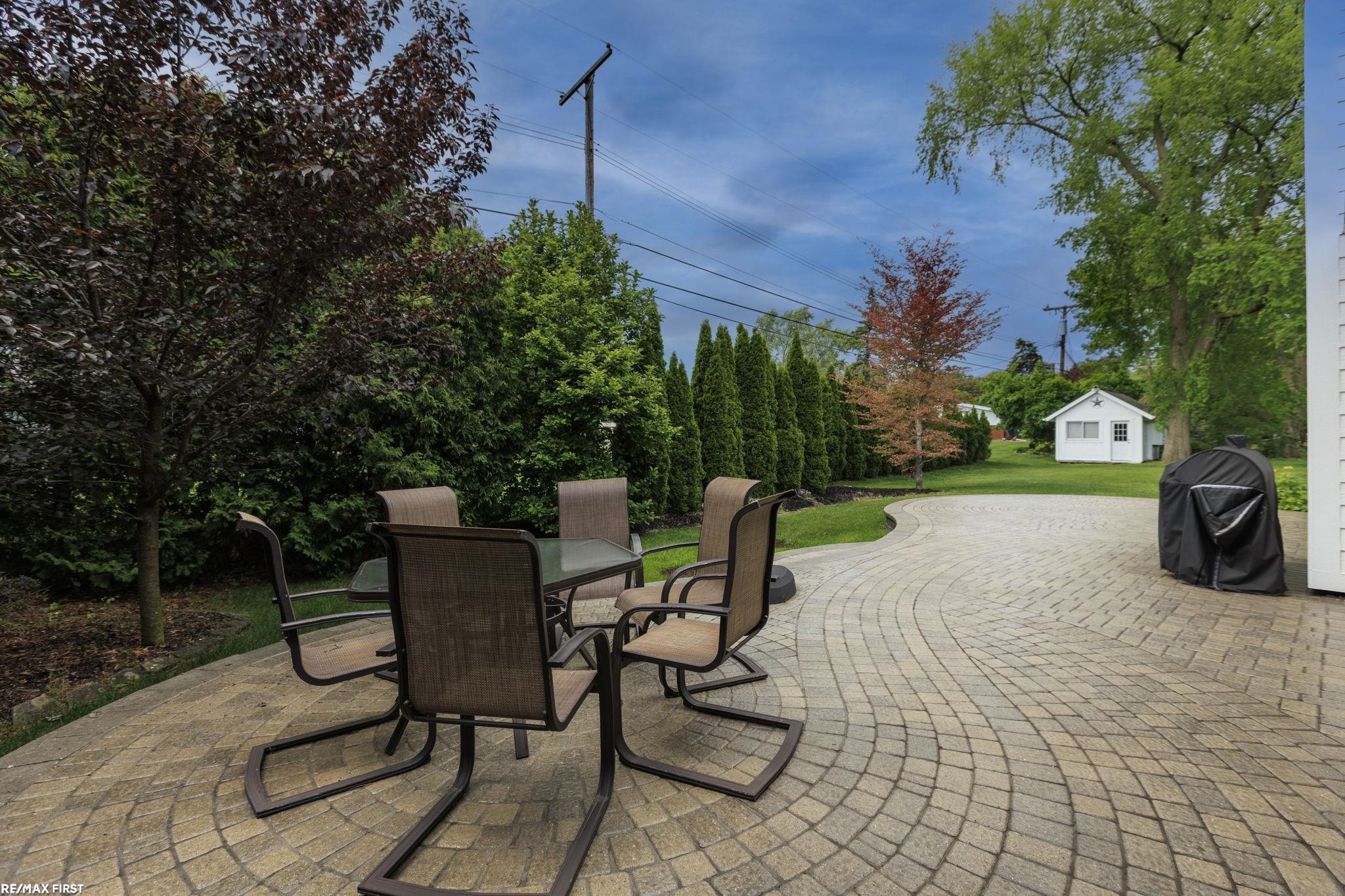 main property photo 44