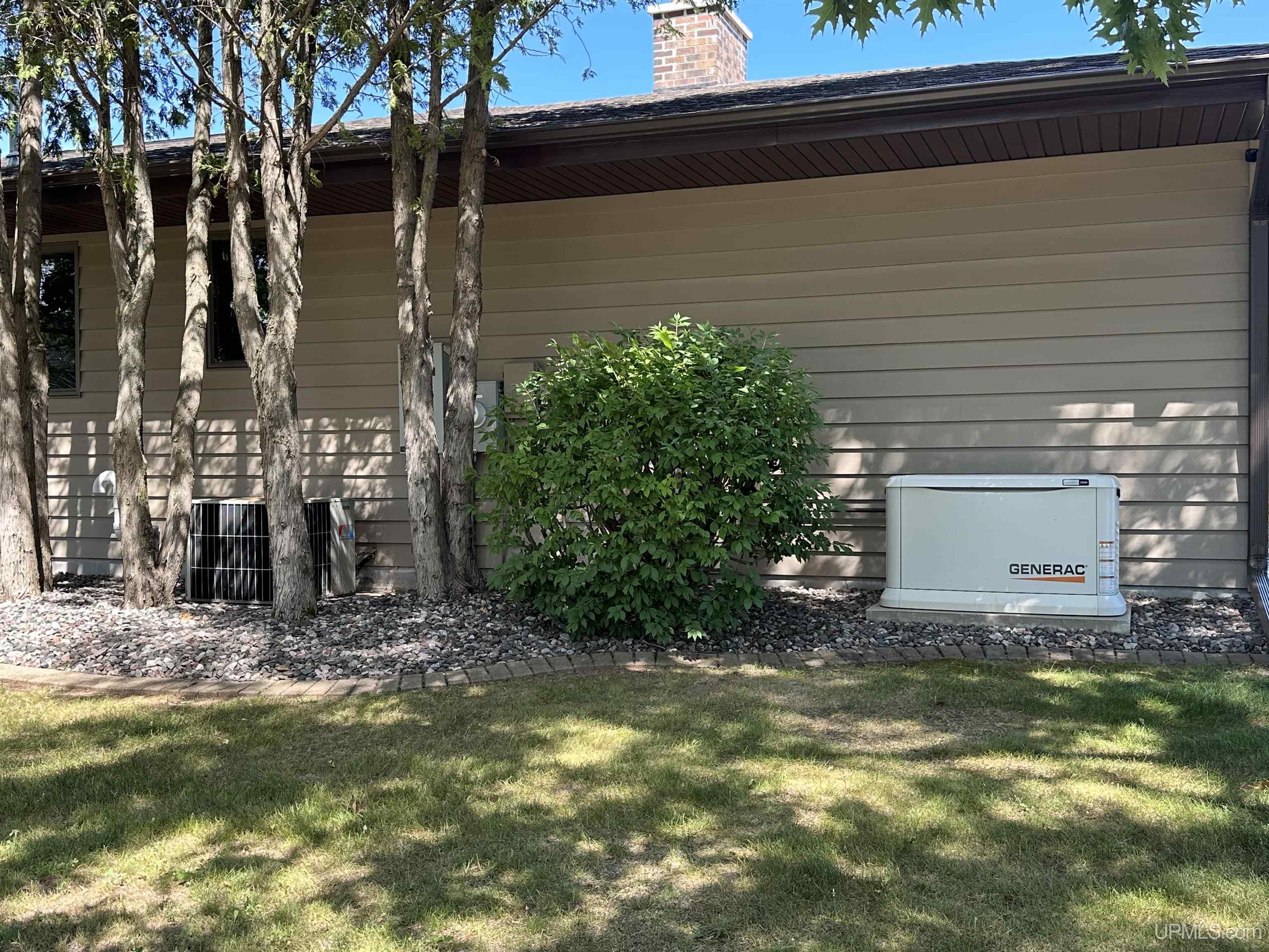 main property photo 74