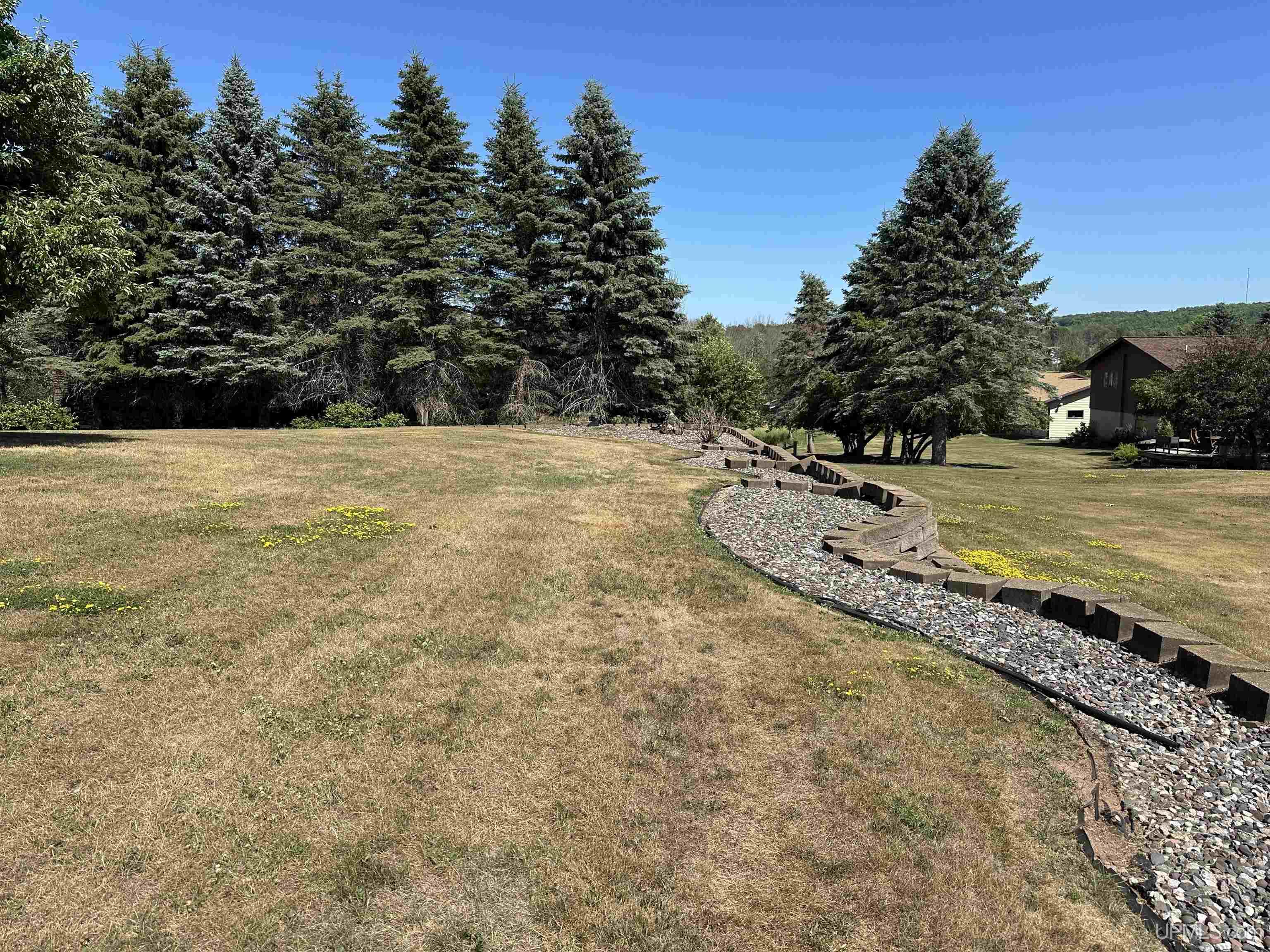 main property photo 79