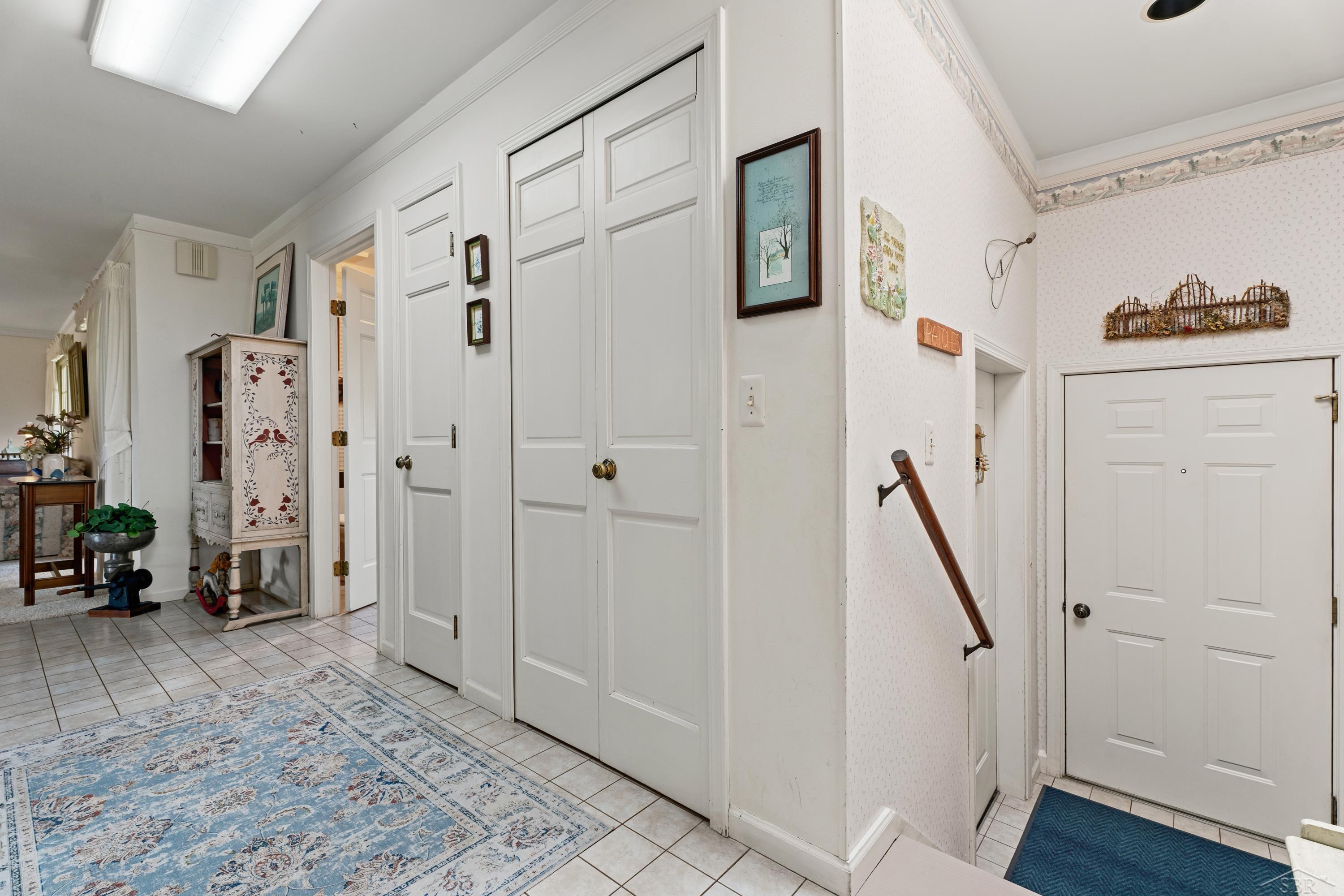 main property photo 28