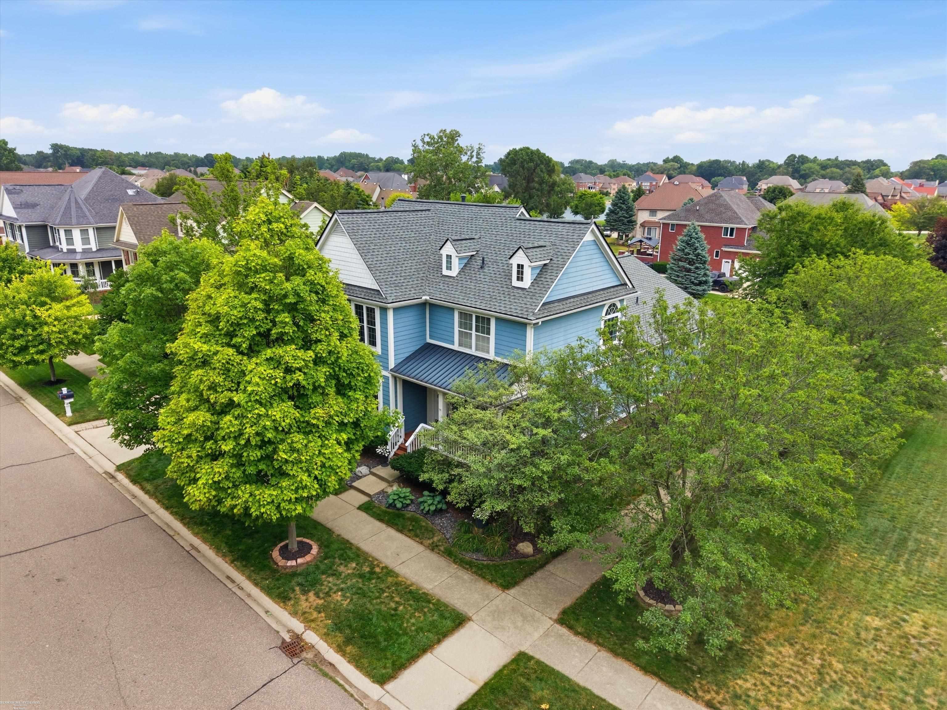 main property photo 49