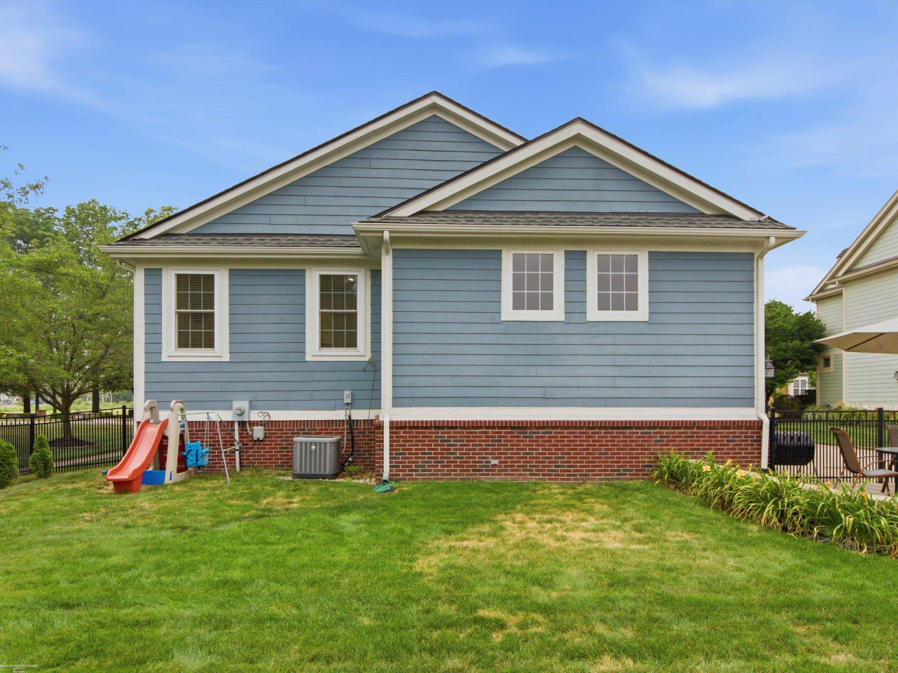 main property photo 54