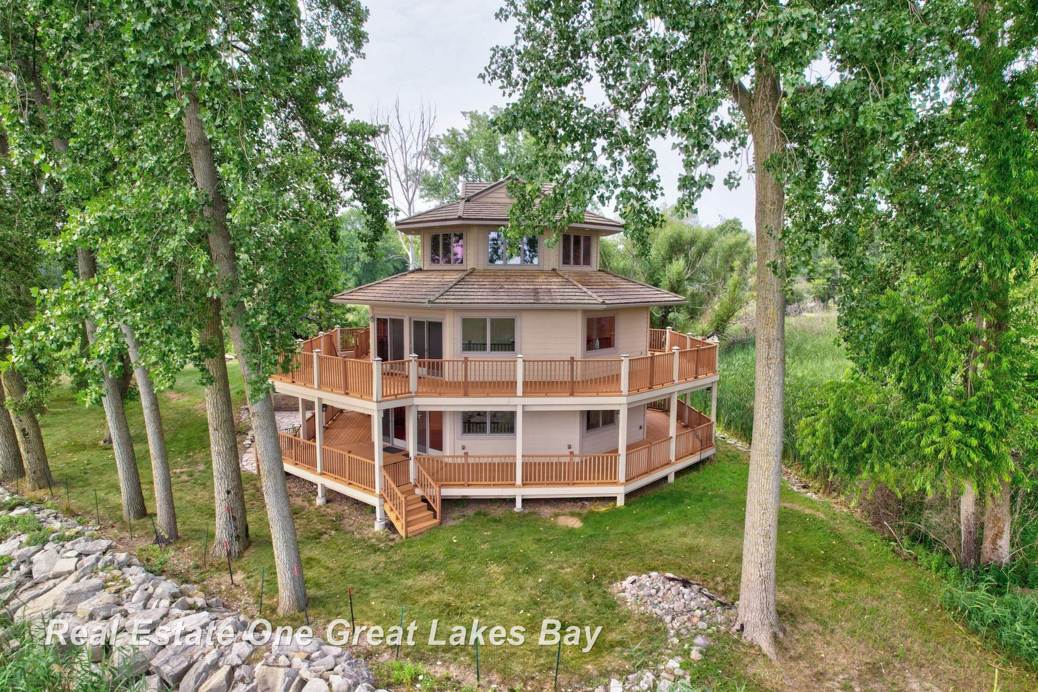 main property photo 61